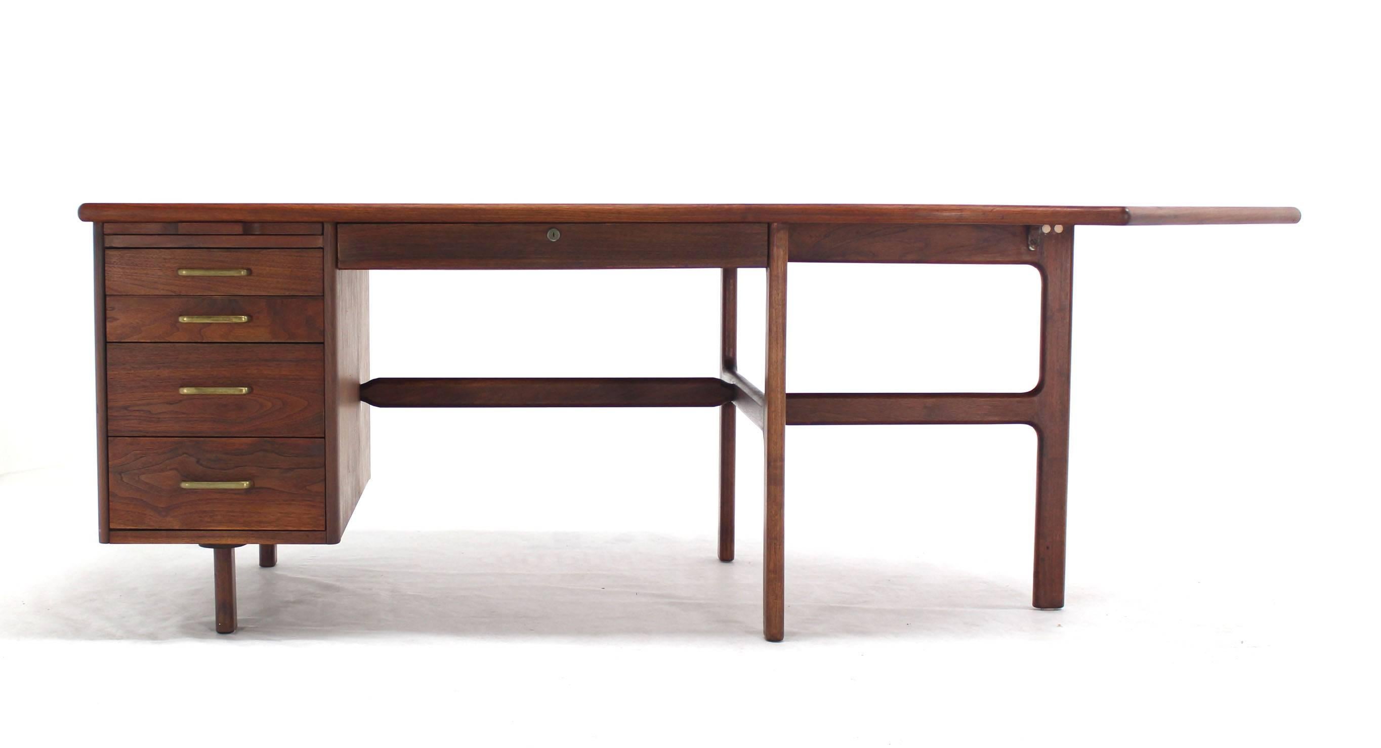 American Danish Mid Century Modern Boomerang Shape Desk