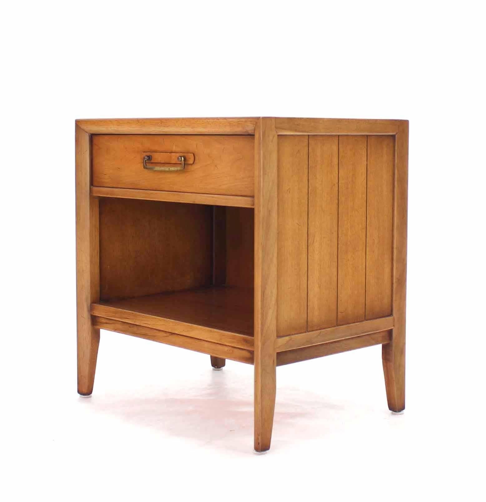 Pair of Mid-Century One Drawer Nightstands by Drexel 1