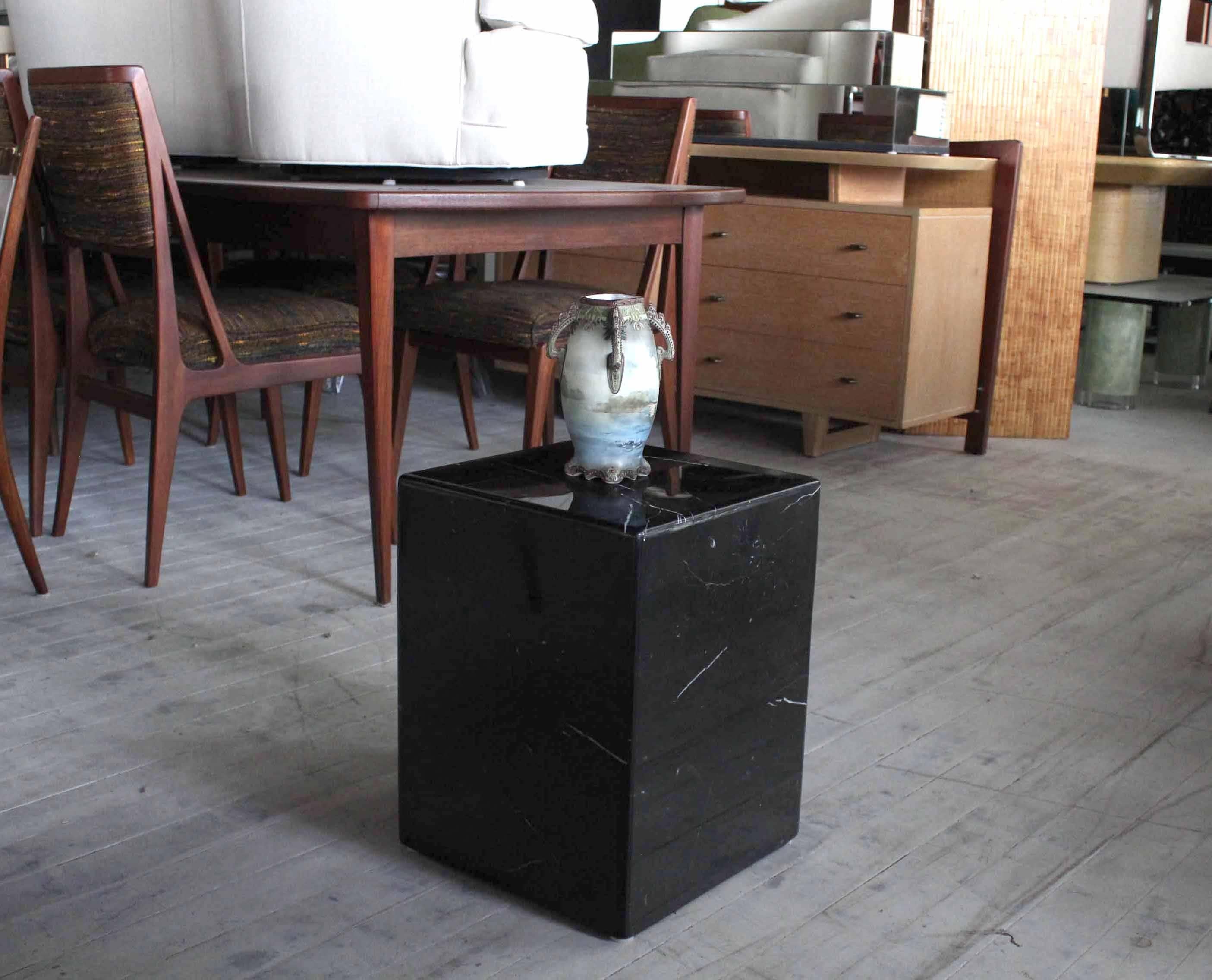 Black Marble Cube Shape Pedestal In Excellent Condition In Rockaway, NJ