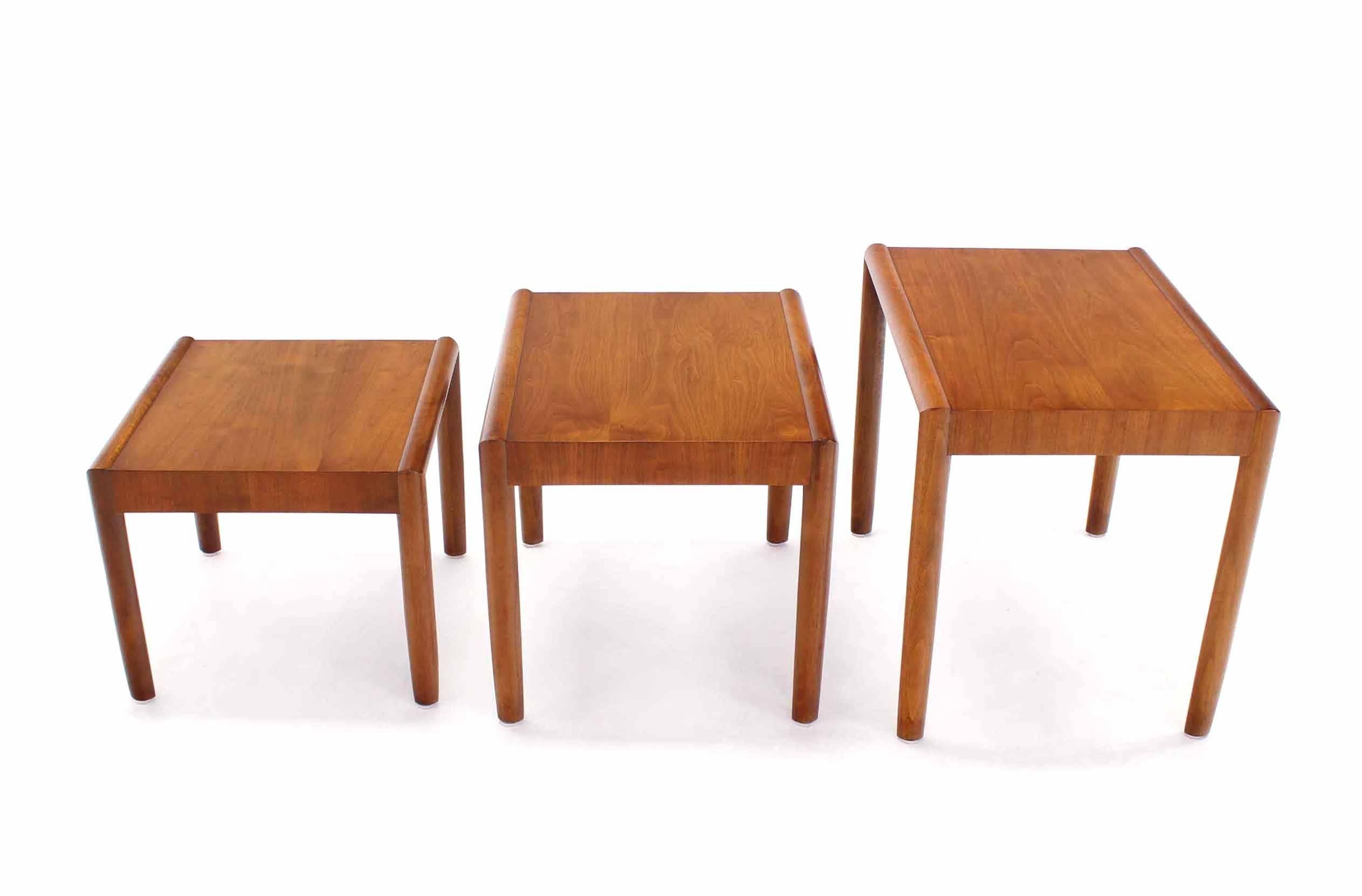20th Century Set of Three Walnut Mid Century Modern Nesting Tables For Sale