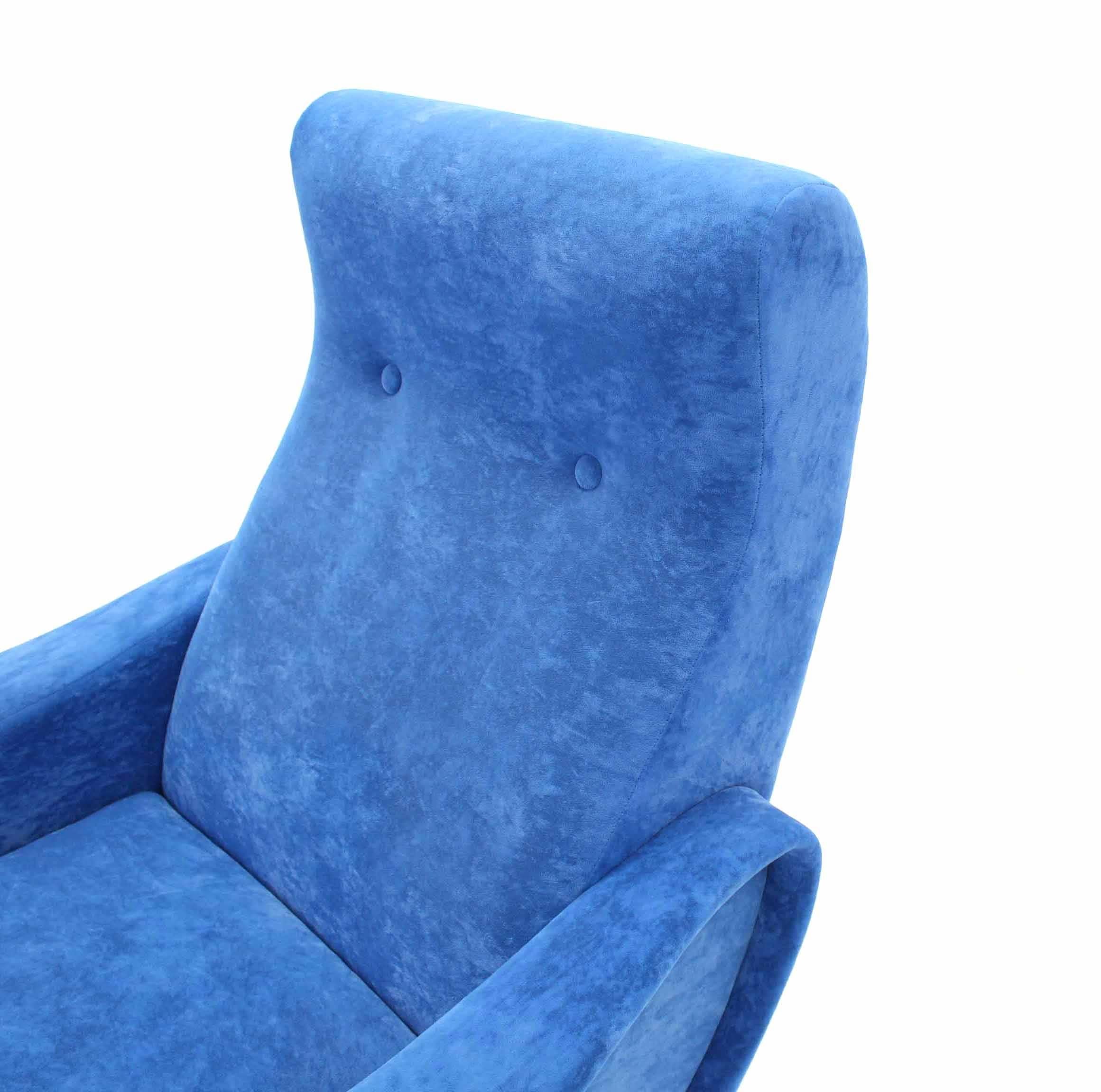 20th Century Pair of Mid-Century Italian Modern Blue Upholstery Lounge Chairs