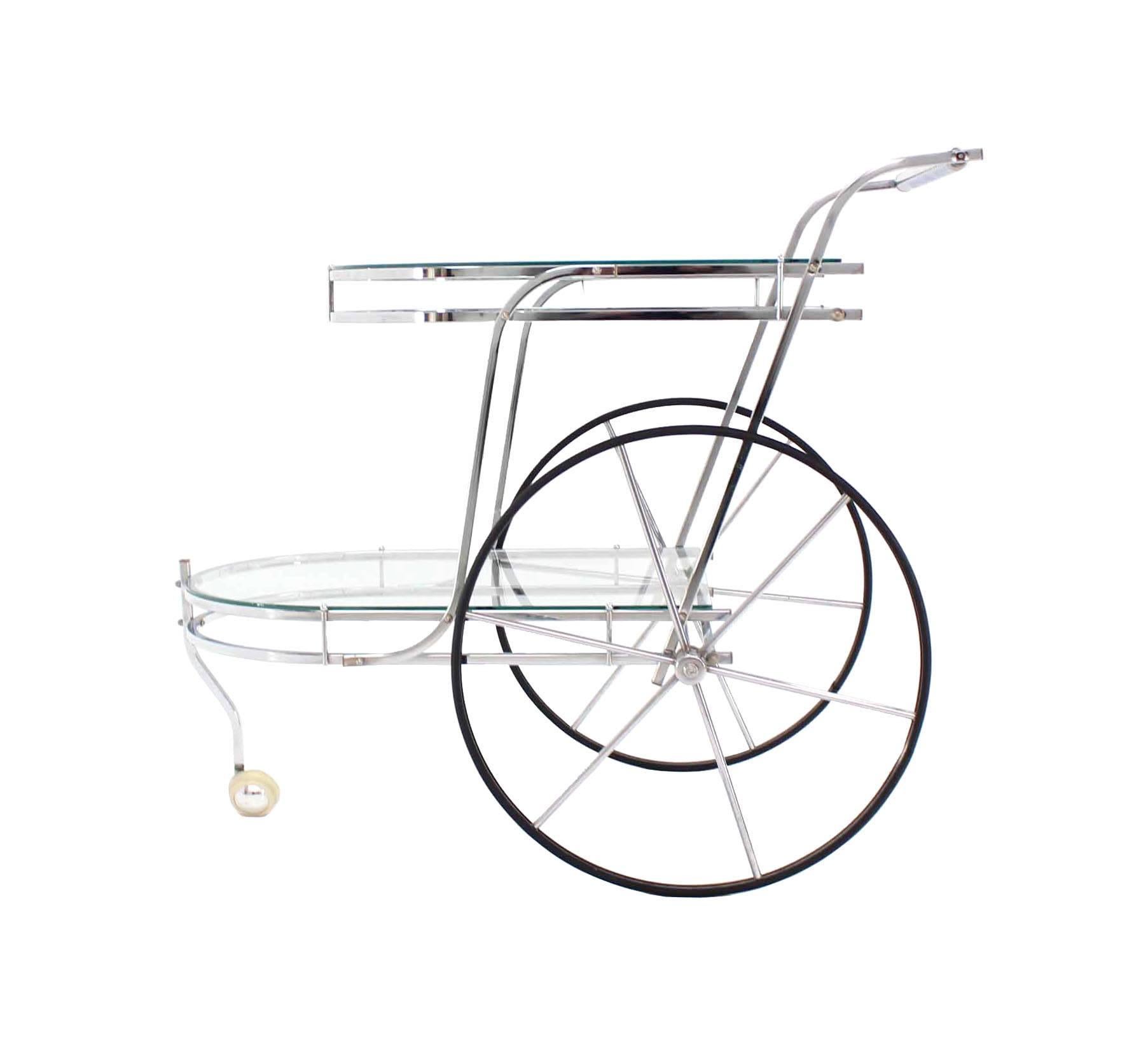 Large Wheel Design Chrome and Glass Tea Bar Cart In Excellent Condition For Sale In Rockaway, NJ