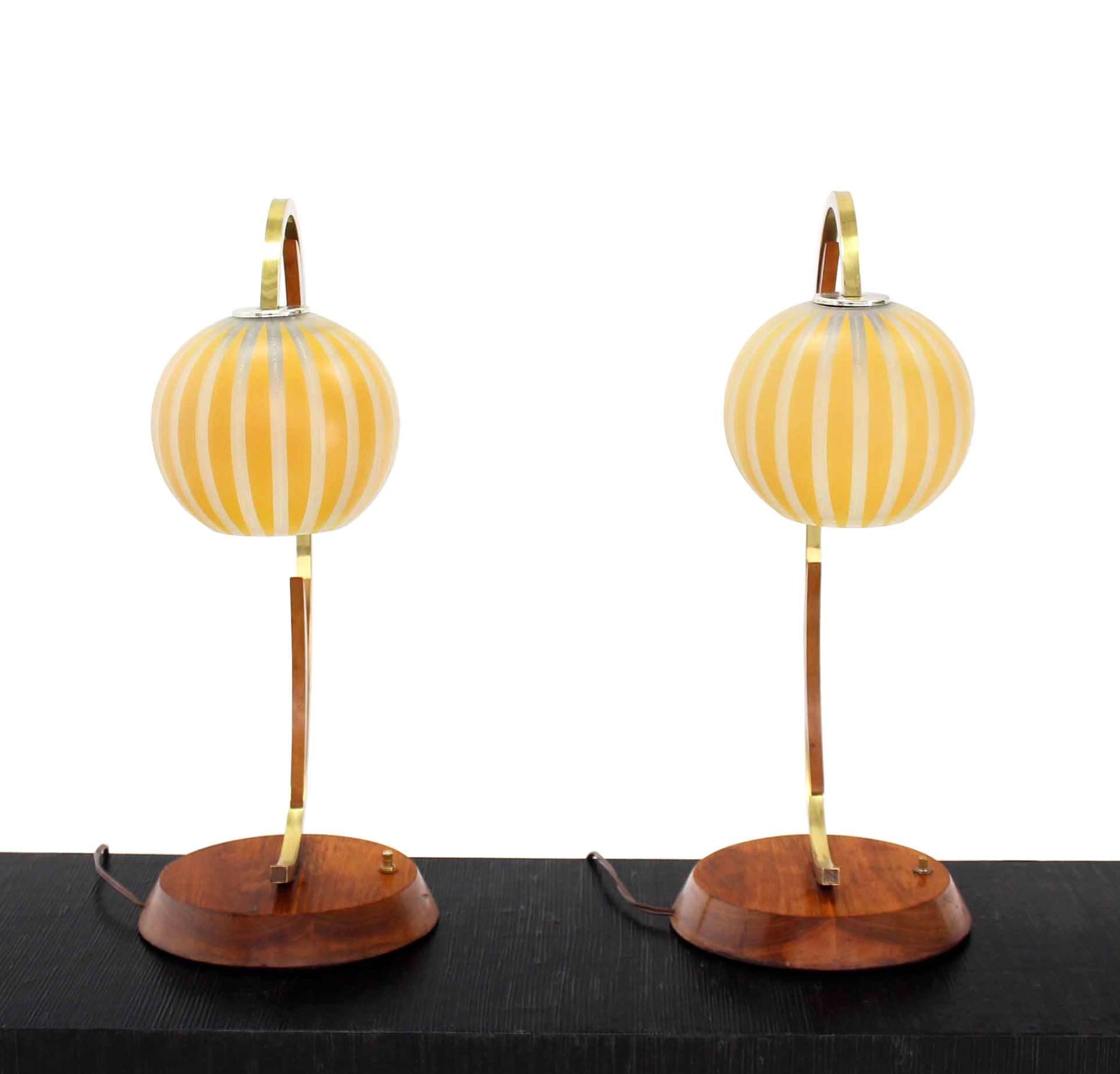 20th Century Pair of Walnut Brass and Glass Globes Shades Mid-Century Table Lamps