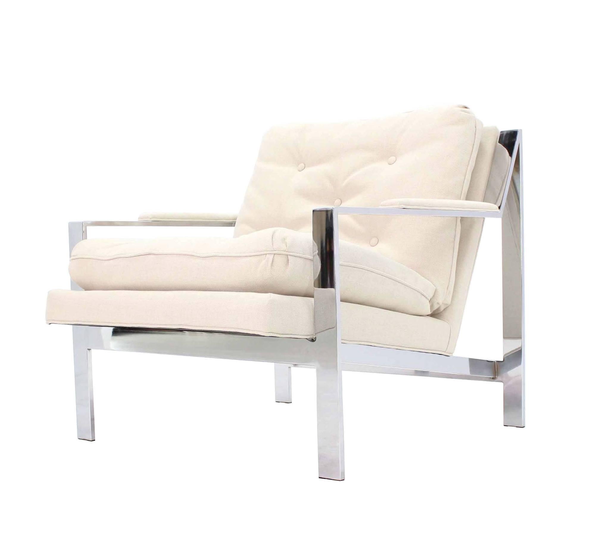 Poli Cy Mann New Upholstery Lounge Chair (en anglais) en vente