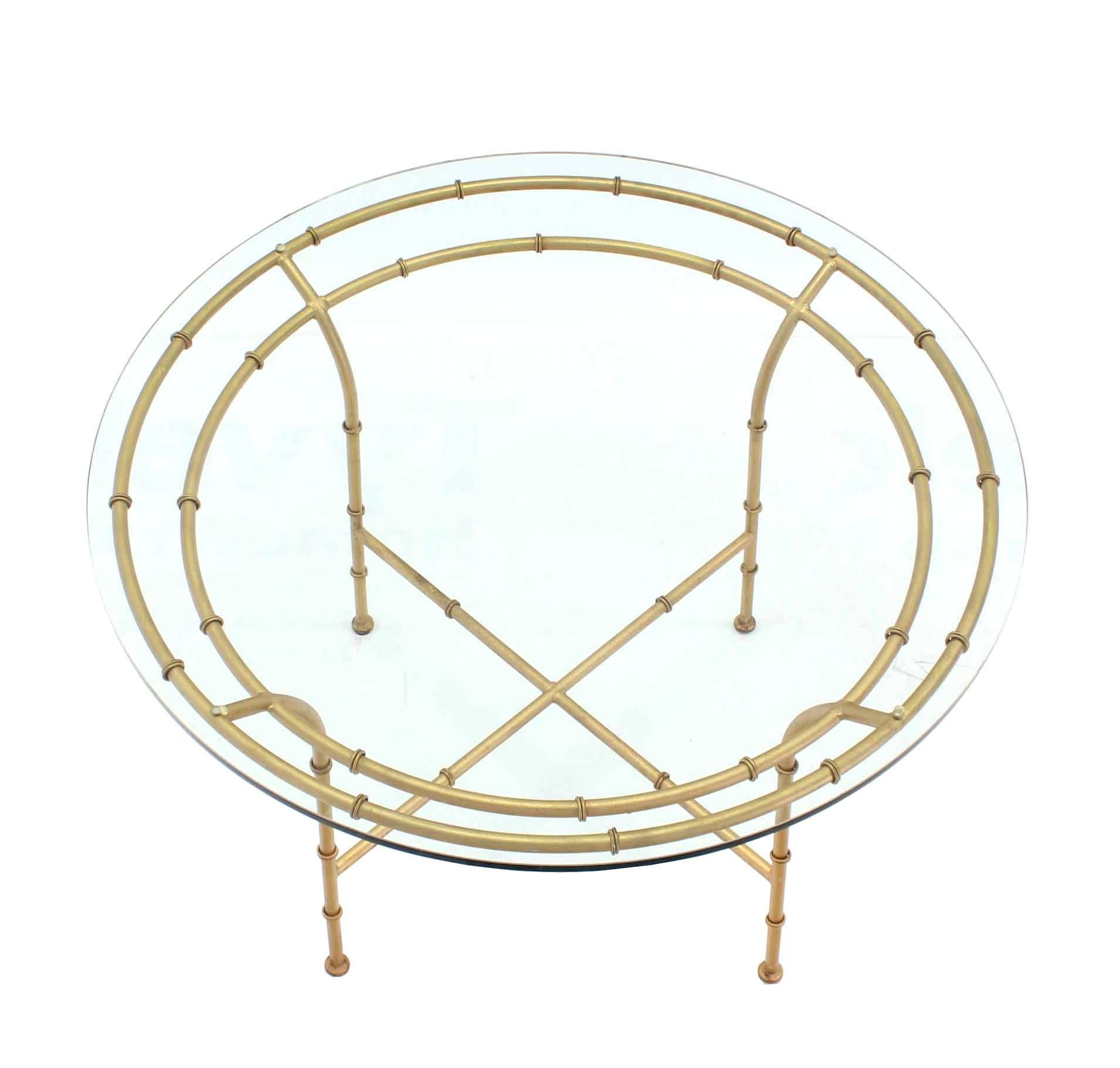 Mid-Century Modern Faux Bamboo X Base Round Dining Table For Sale