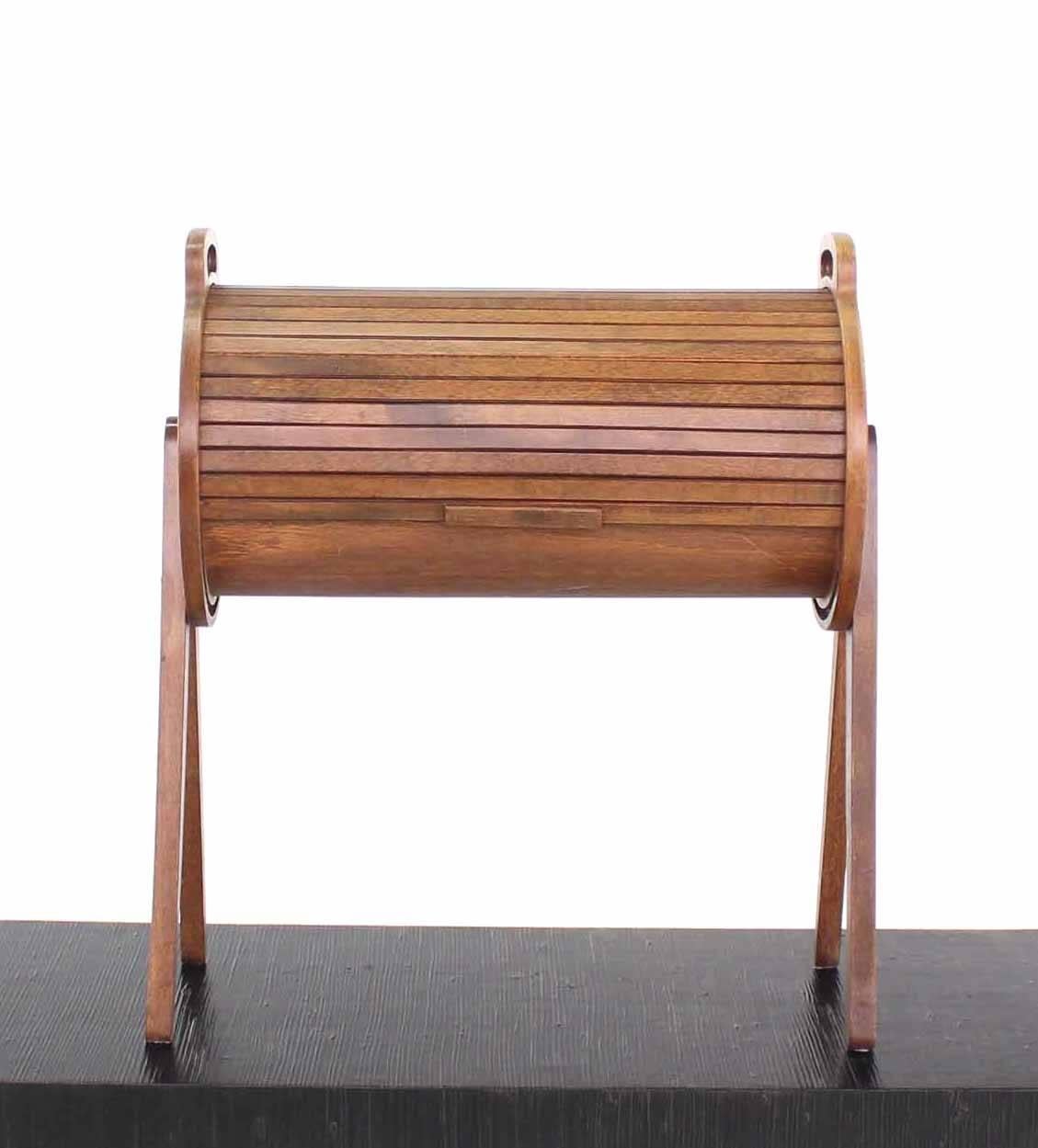 Dänischer dänischer Nähständer in Trommelform, Mid-Century Modern im Zustand „Hervorragend“ im Angebot in Rockaway, NJ