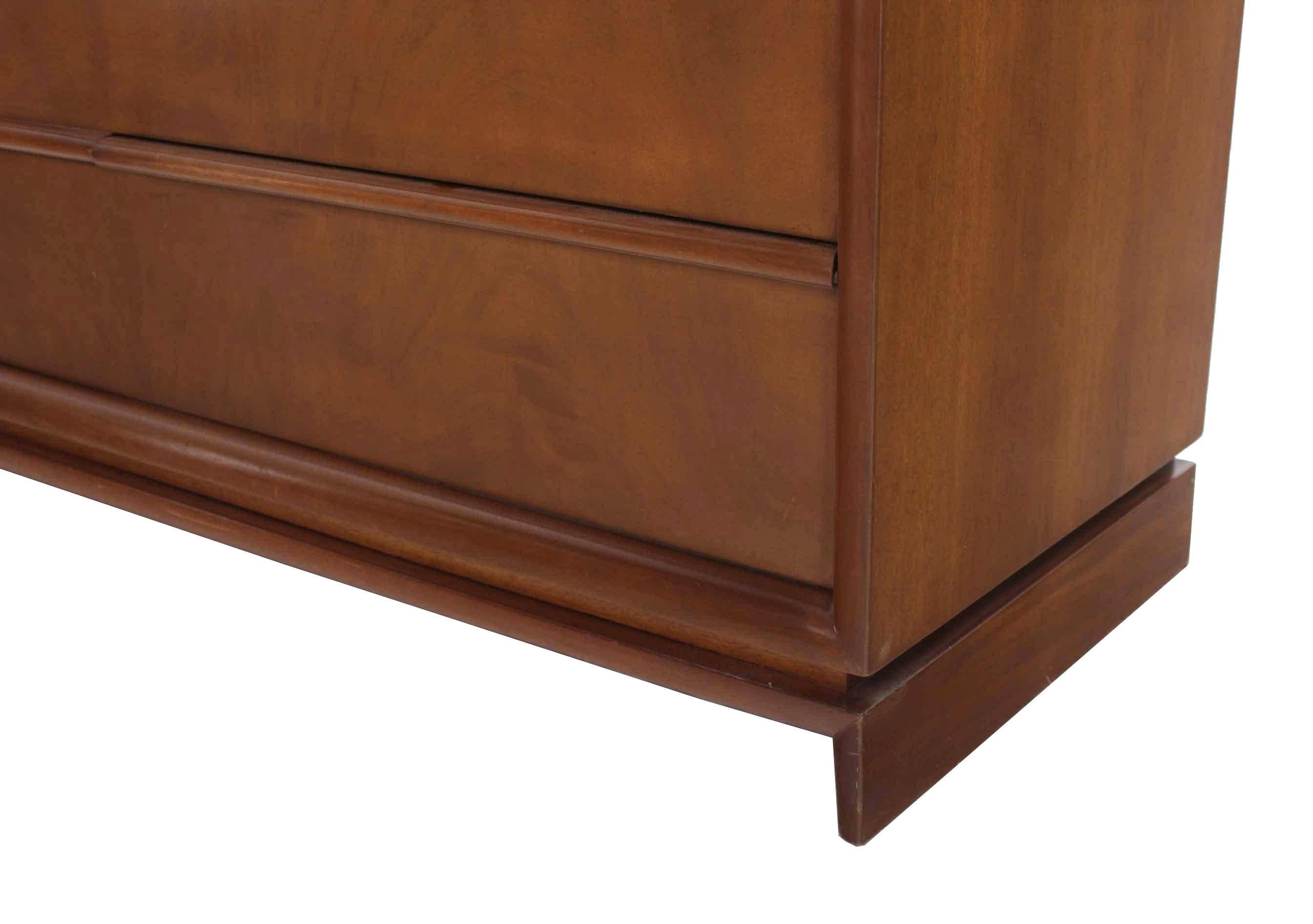 Mid-Century Modern Four-Drawer Chest Dresser 1