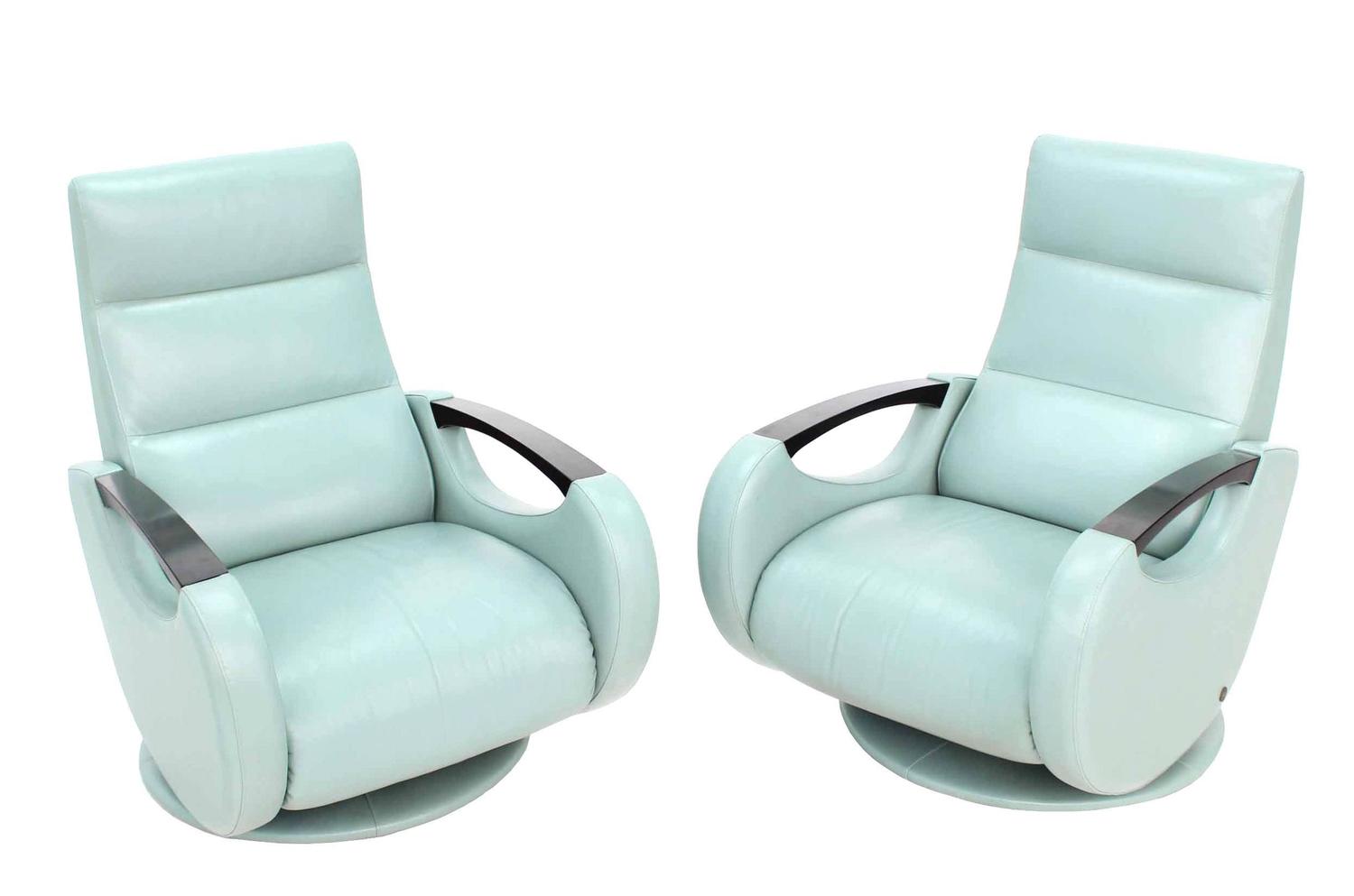 Pair of MidCentury Modern Leather Recliner Lounge Chairs For Sale at