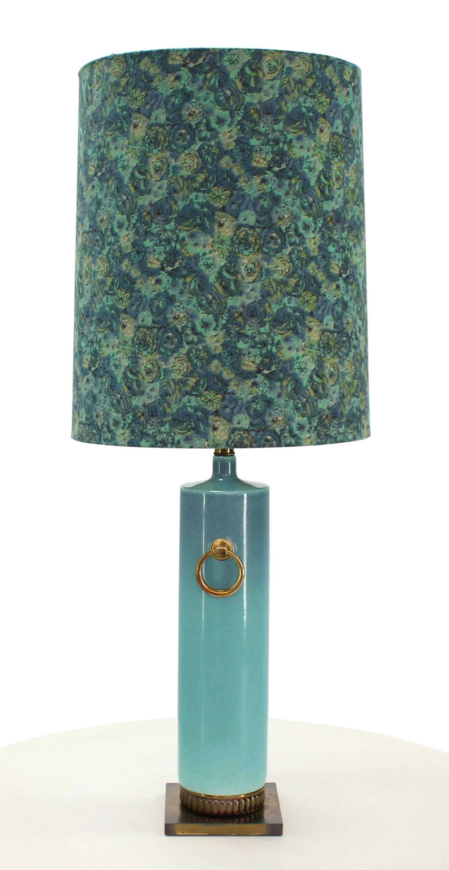 Lampe de bureau du milieu du siècle dernier en poterie bleue, turquoise et verre avec base en laiton en vente 2