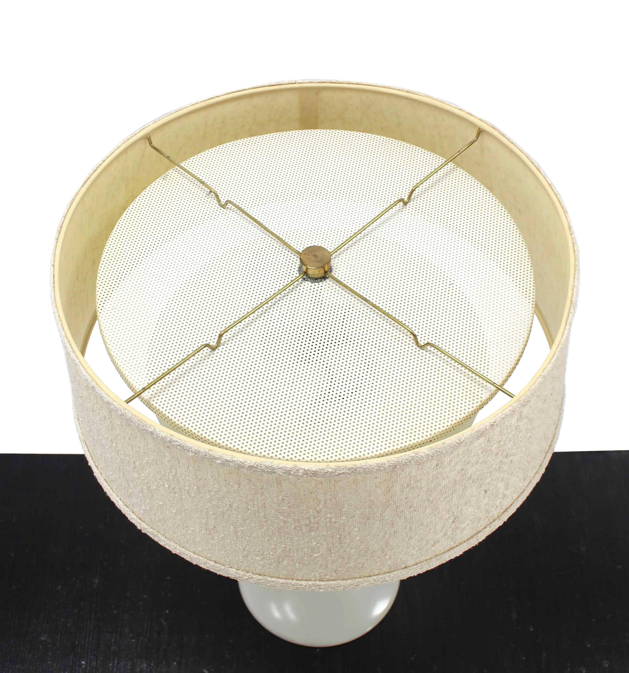 20th Century Mid-Century Modern Walnut and Metal Table Lamp