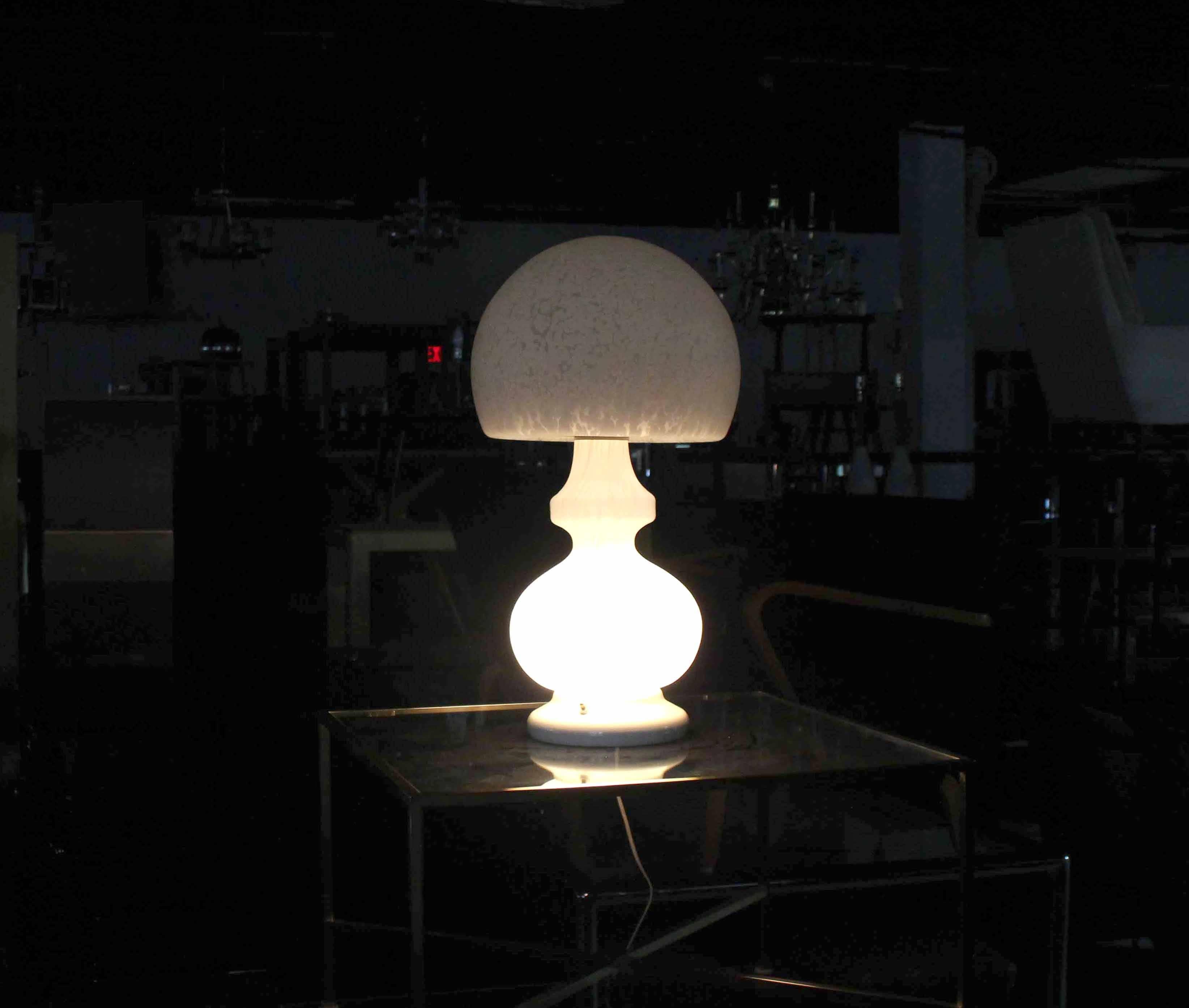 Textured Milk Murano Glass Mushroom Table Lamp For Sale 1