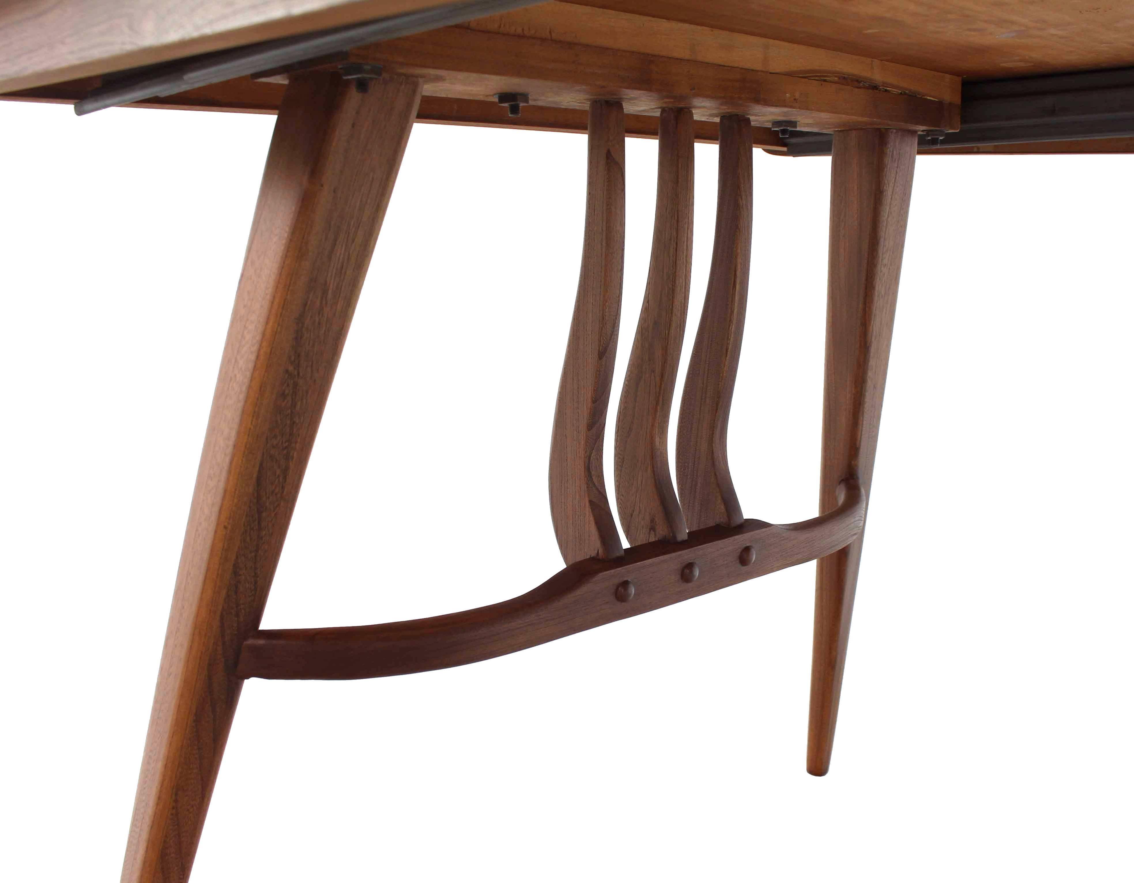 Mid-Century Modern Walnut Sculptured Base Dining Table For Sale 4
