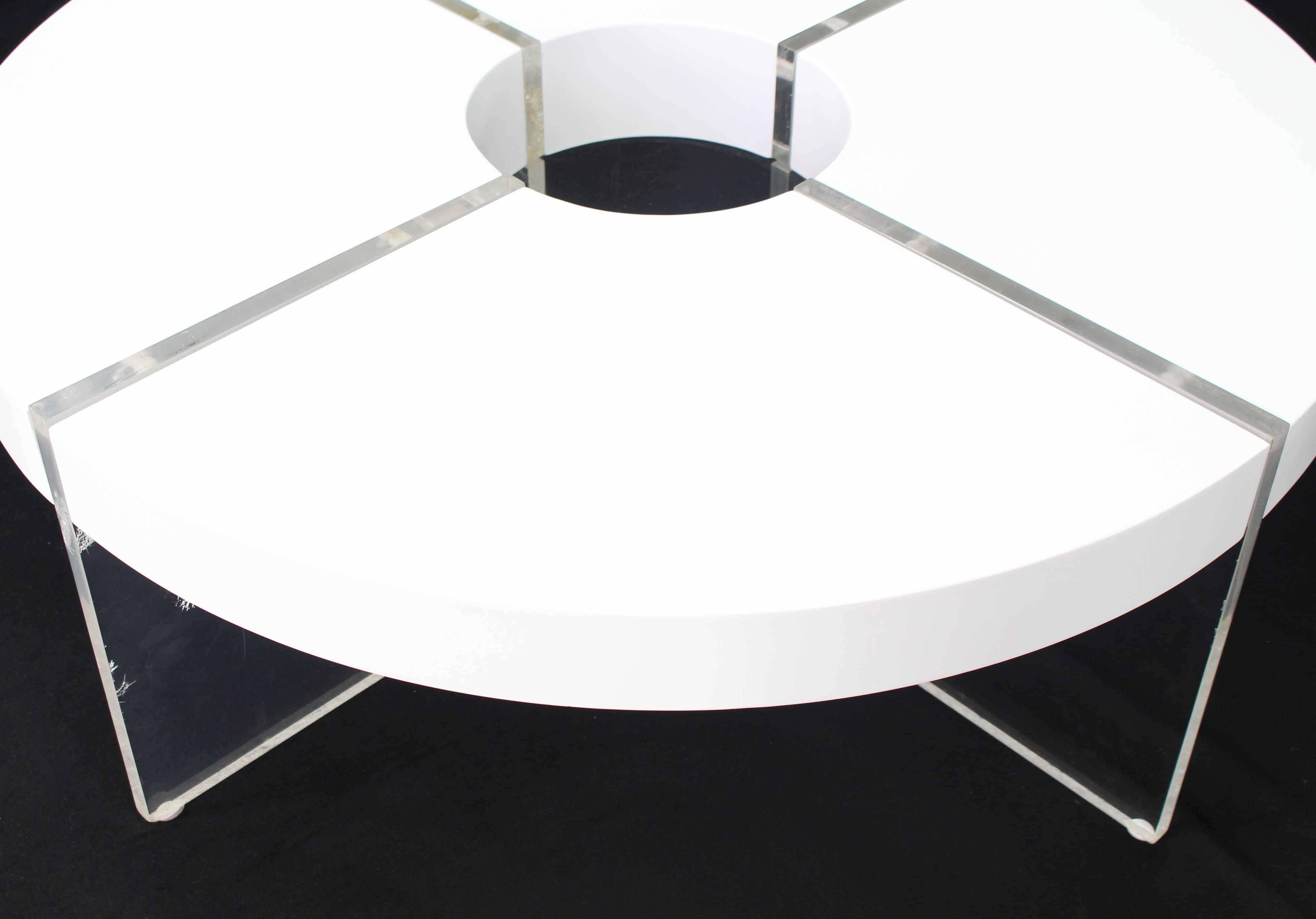 Mid-Century Modern Round Circle White Lacquer Lucite Coffee Table
