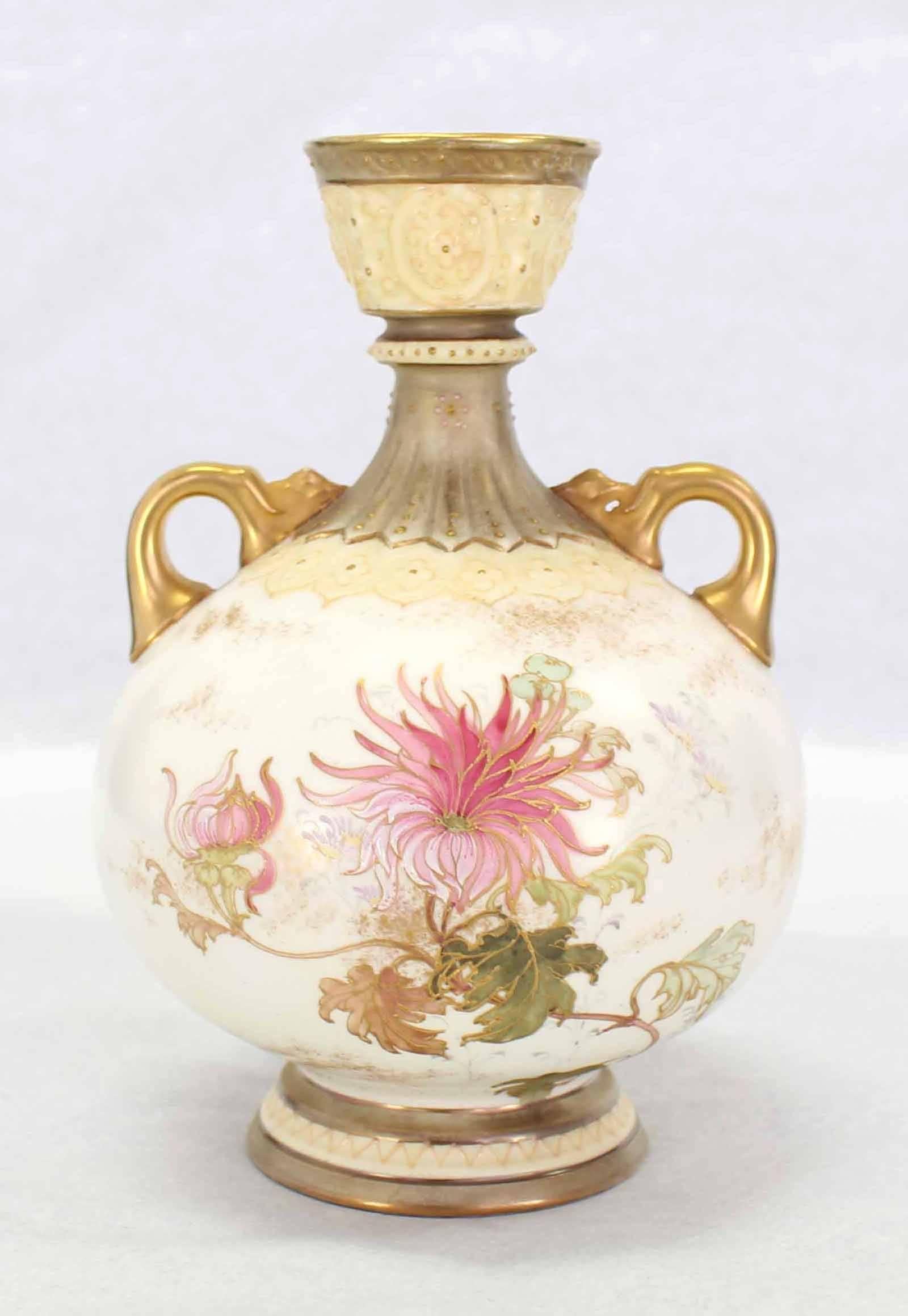 Pair of Royal Worcester Porcelain Vases For Sale 1