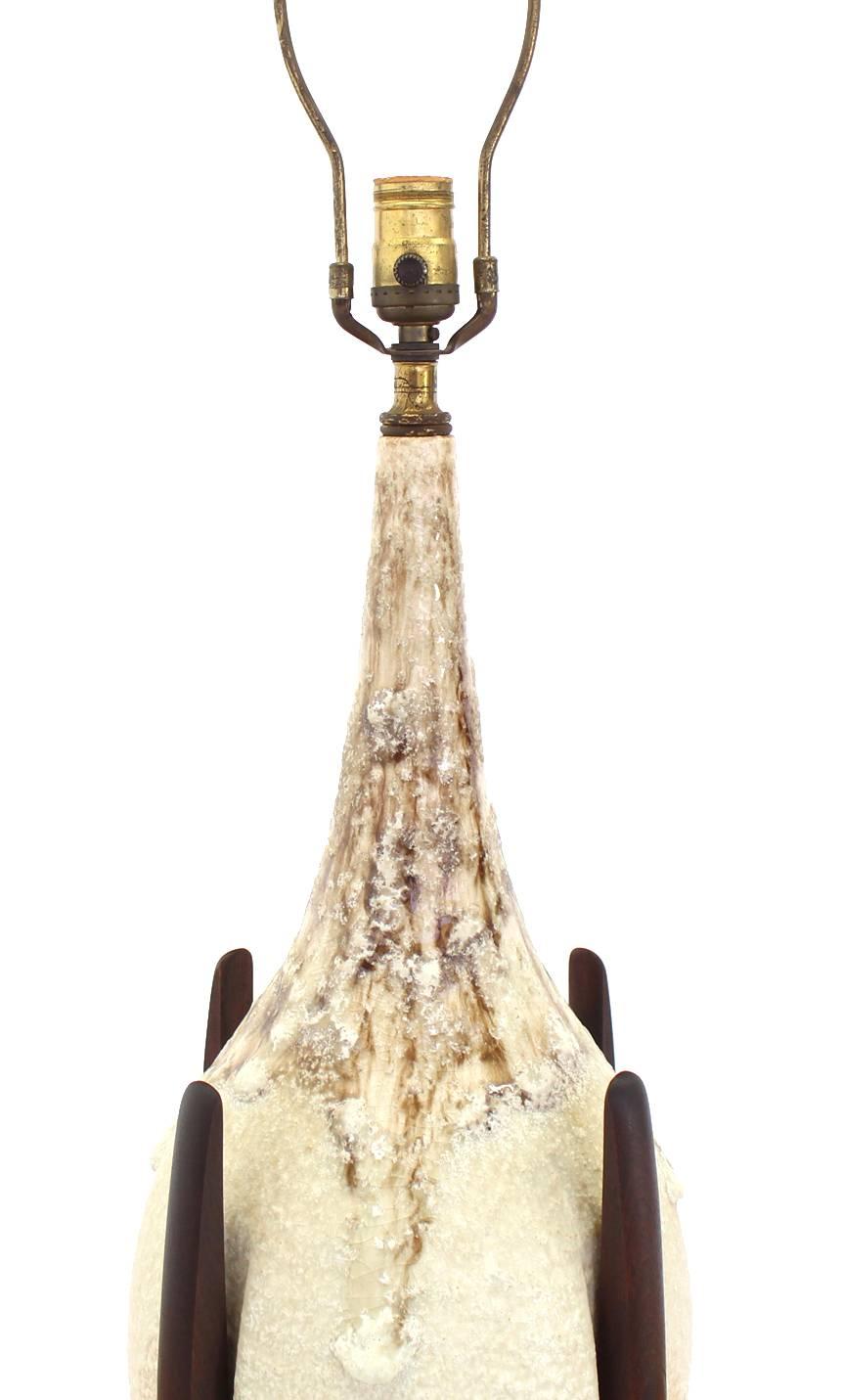 Lampada da tavolo grande in ceramica artistica con motivo a goccia In condizioni ottime in vendita a Rockaway, NJ