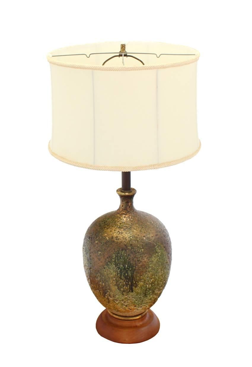20th Century Large Art Pottery Vase Shape Table Lamp on Walnut Base For Sale
