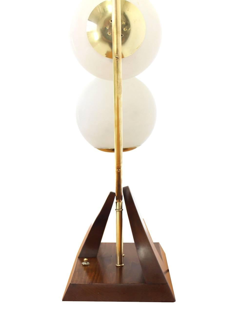 20th Century Very Unusual Circular Shape Table Lamp Four Frosrted Glass Shades Globes