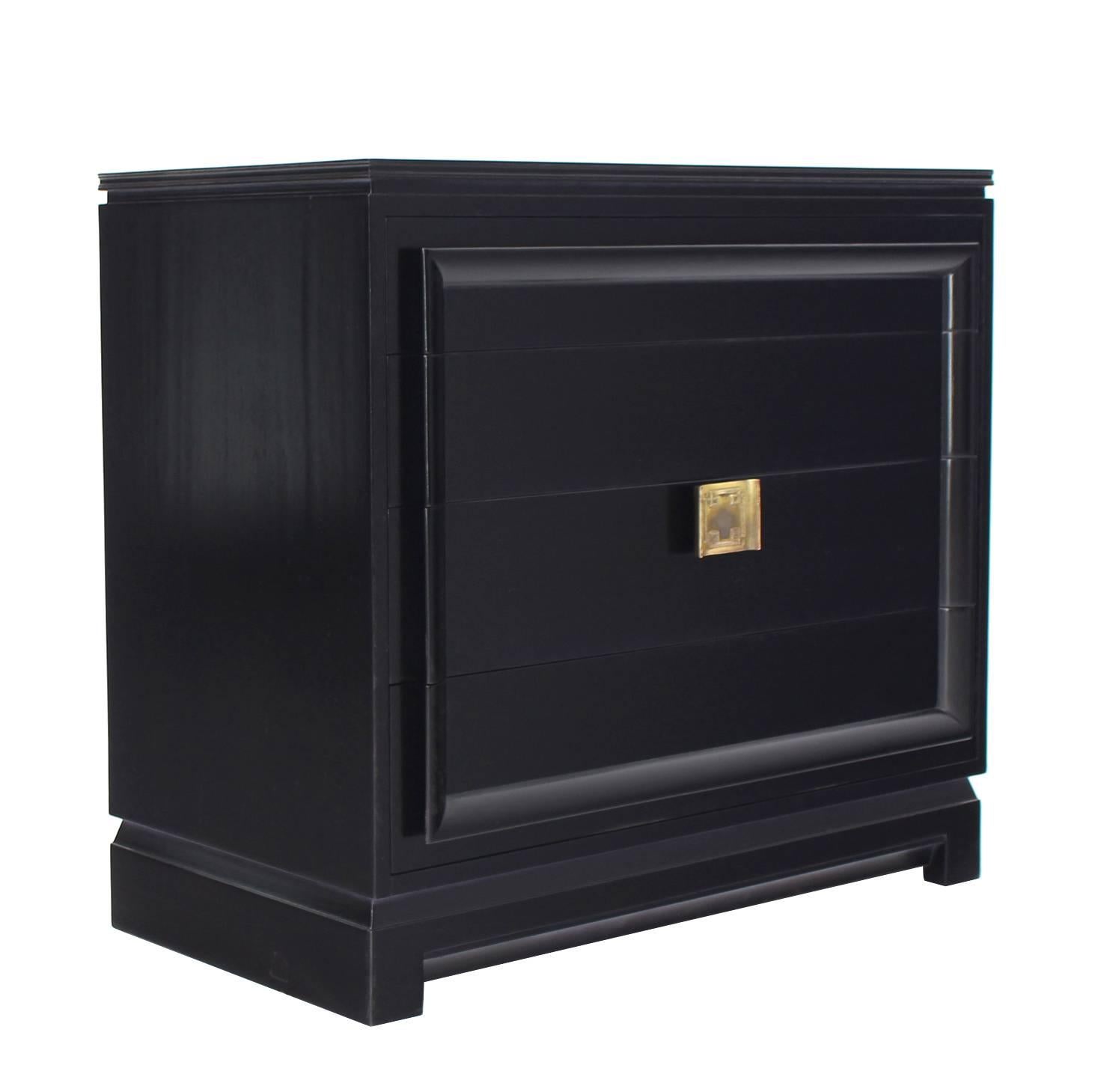 Black Lacquer Four Drawer Bachelor Chest In Excellent Condition For Sale In Rockaway, NJ