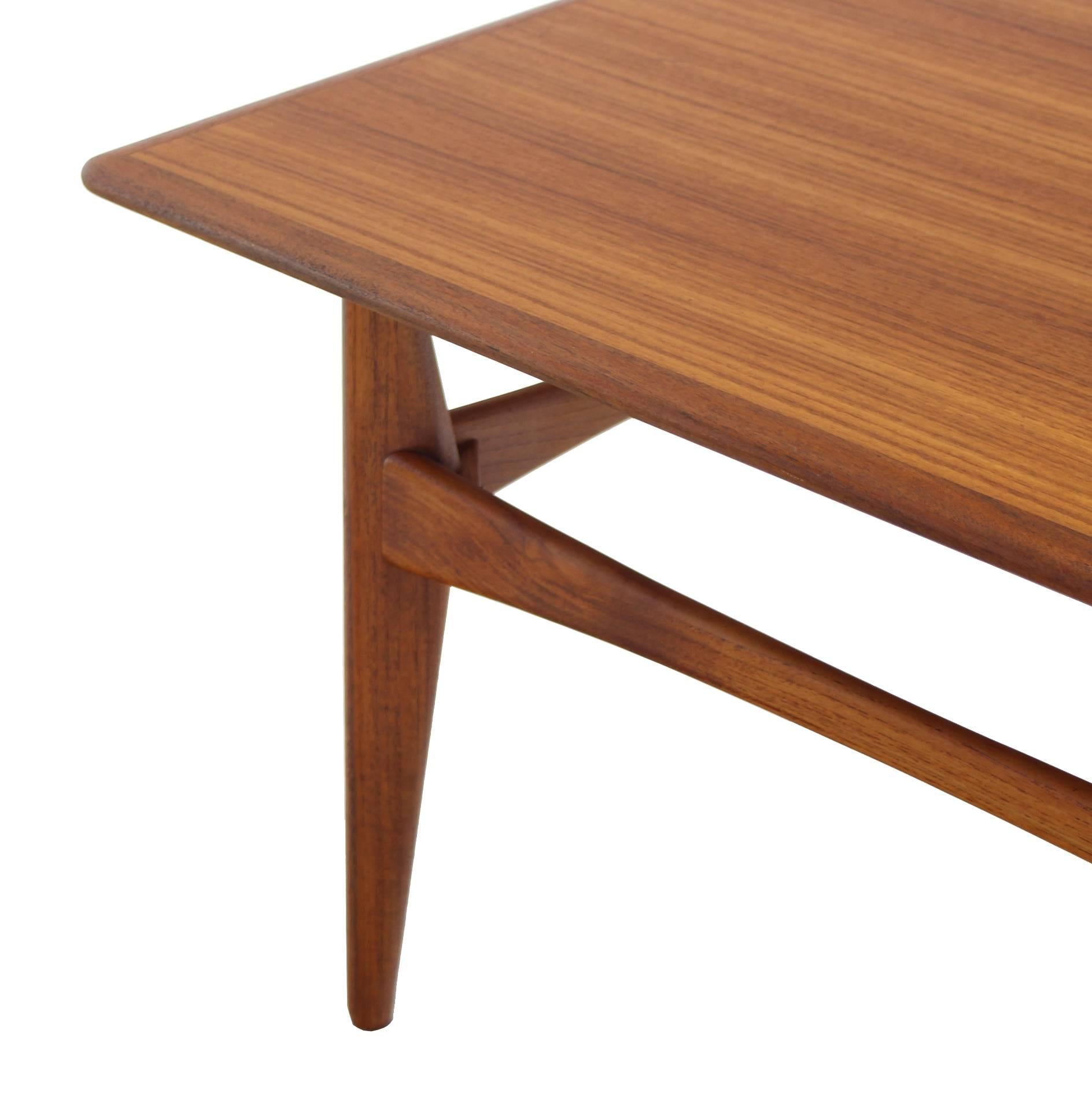 mid century modern coffee table square