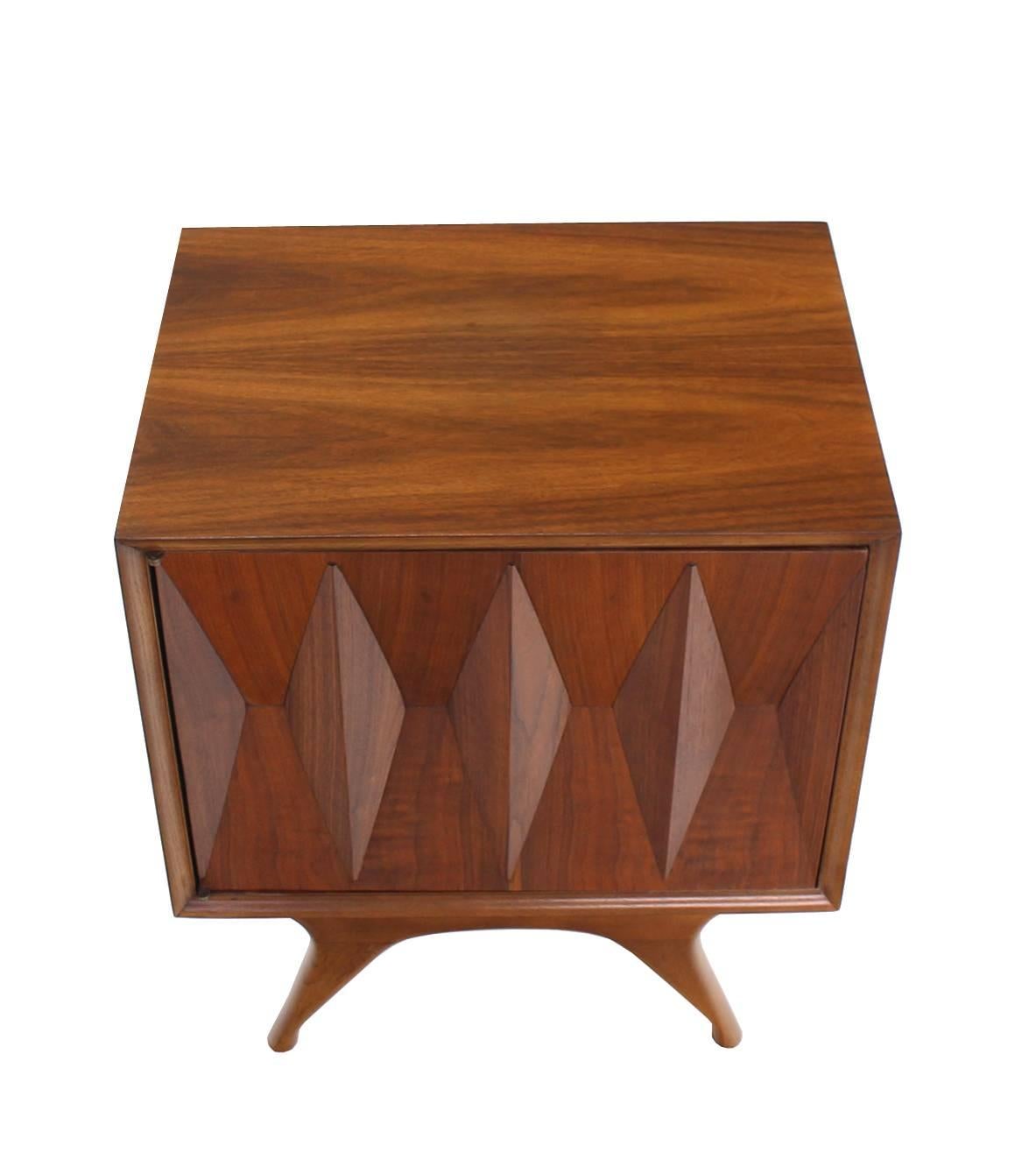 20th Century Diamond Front Walnut Mid-Century Modern End Side Table One Door Cabinet