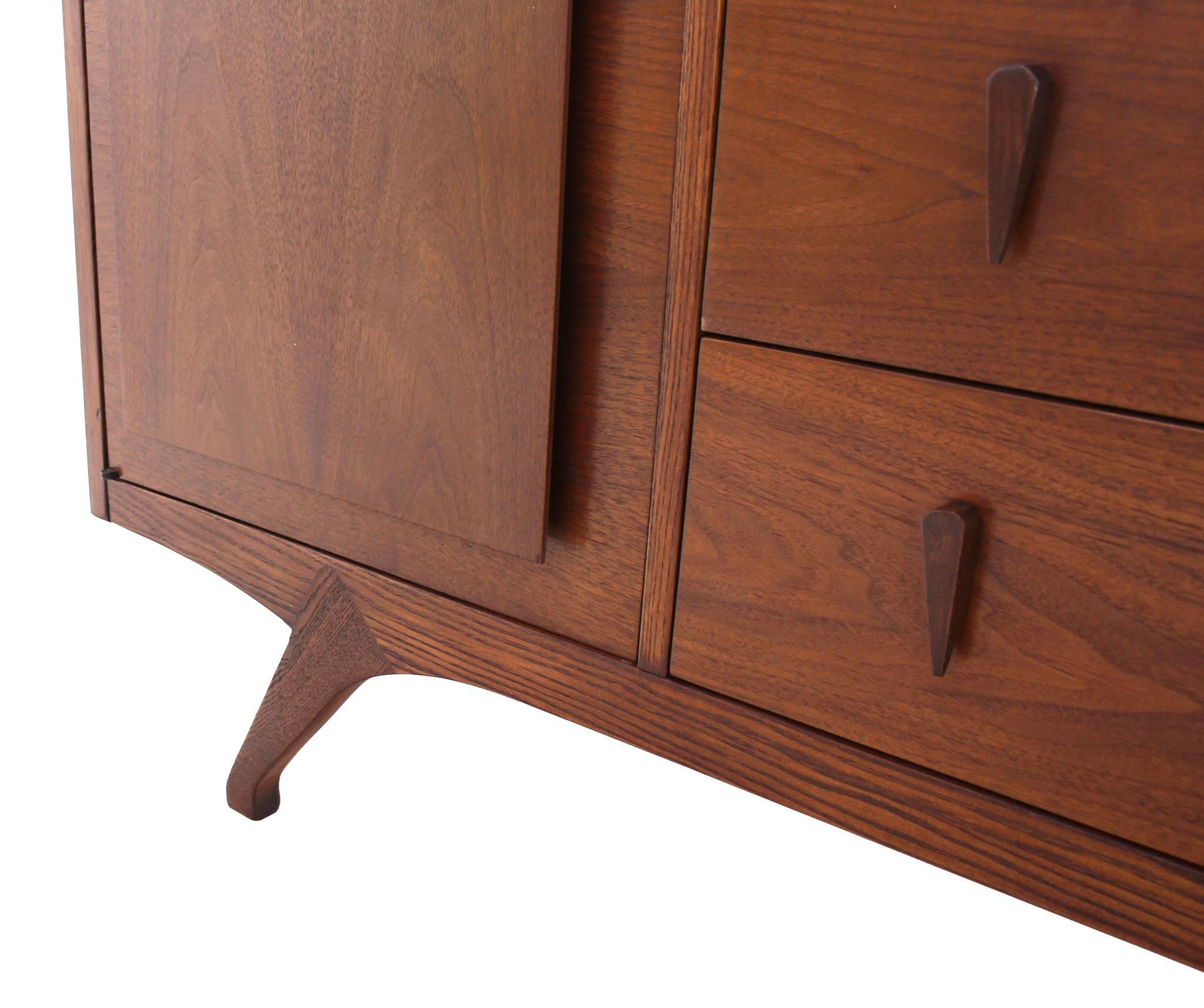 Sculptural Leg Mid Century Modern Walnut Dresser Credenza For Sale 1