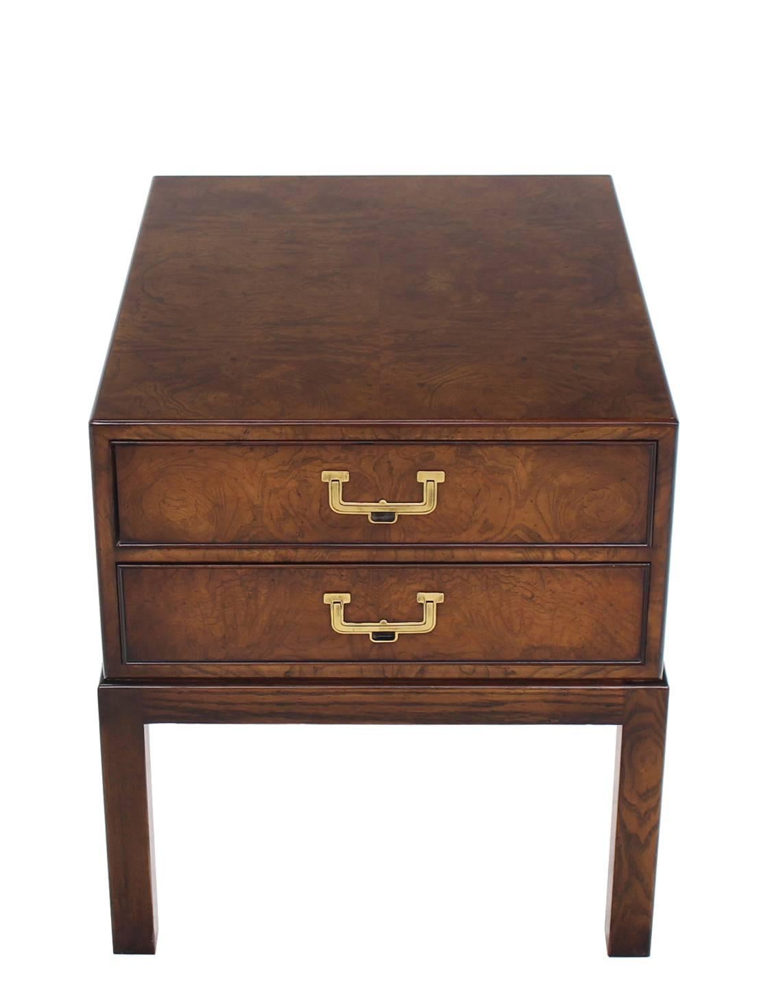 Very nice Mid-Century Modern Campaign style burl wood two-drawer stand by John Widdicomb. Nice brass hardware.