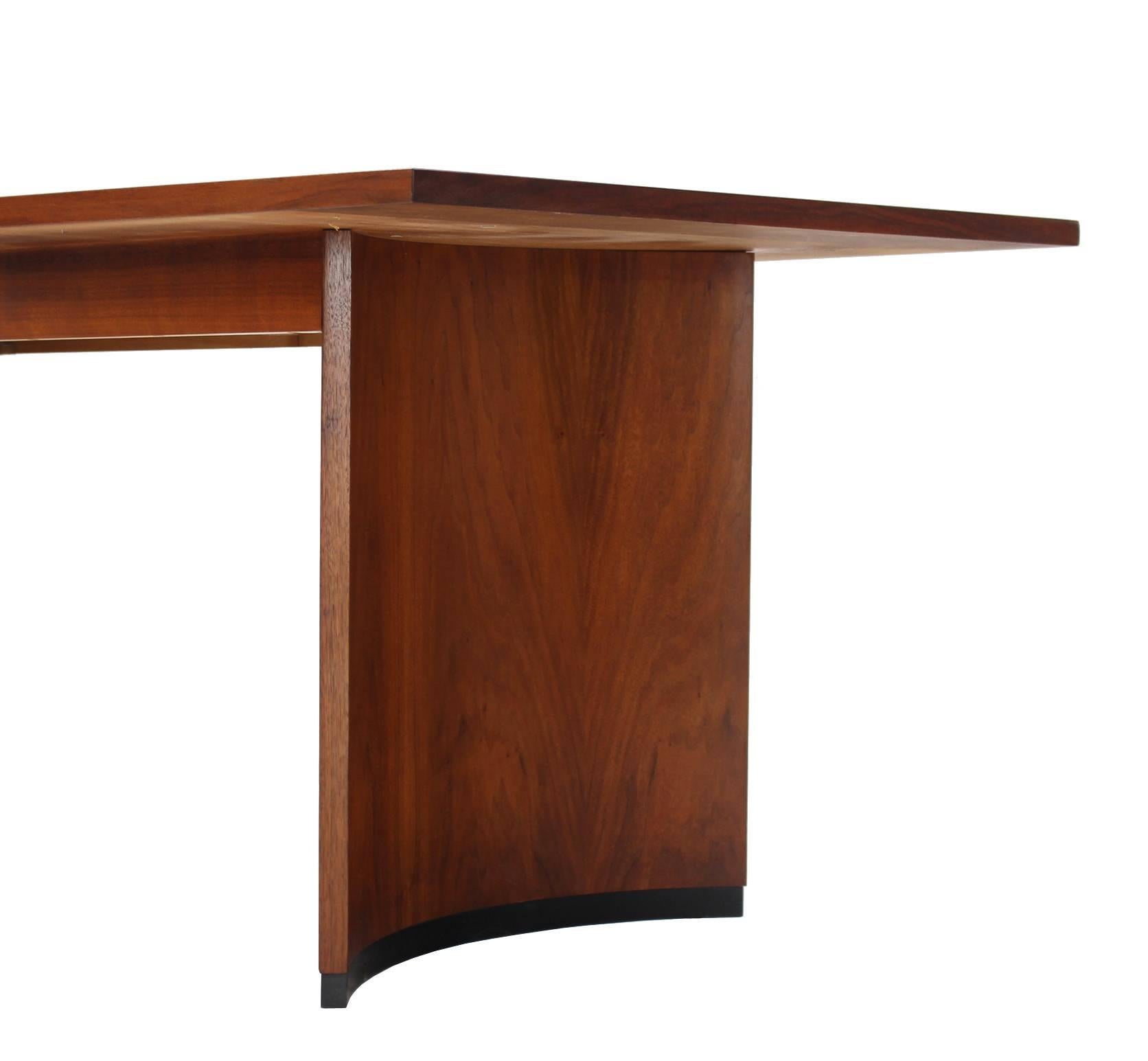 modern dining table with leaves