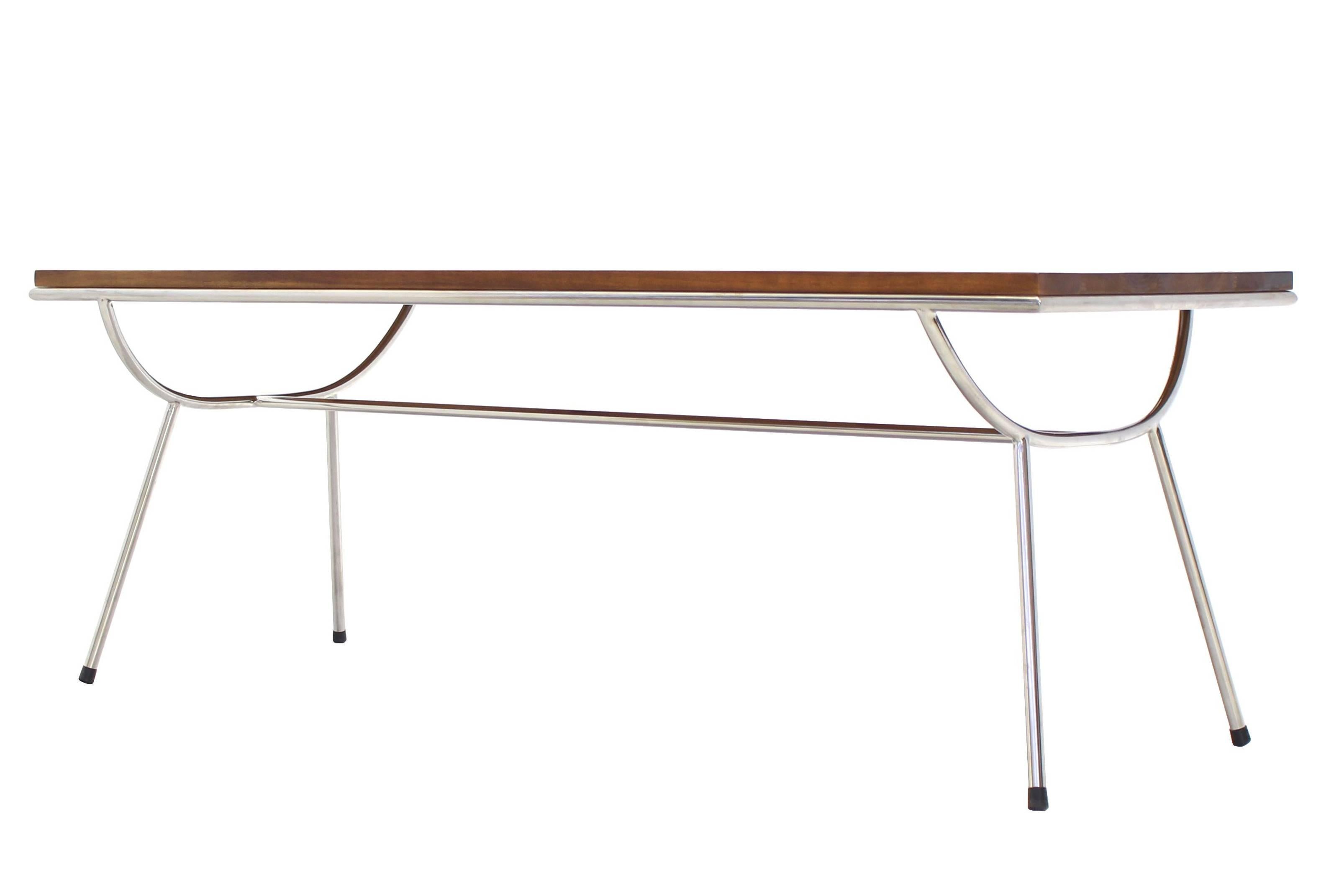 Table basse moderniste à base chromée en forme de Sputnik Excellent état - En vente à Rockaway, NJ