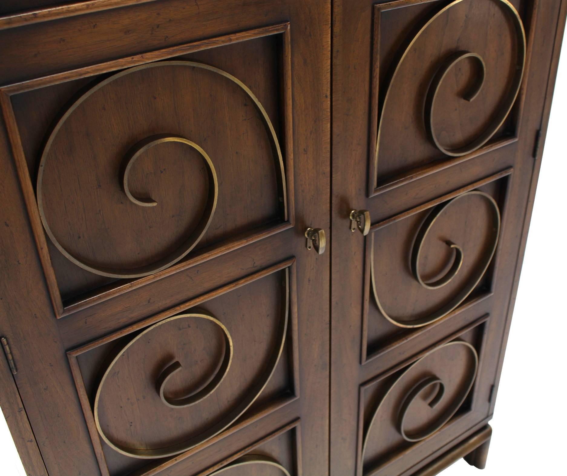 Mid-Century Modern Solid Brass Scrolls Decorated Double Door Blanket Gentleman's Chest Cabinet For Sale