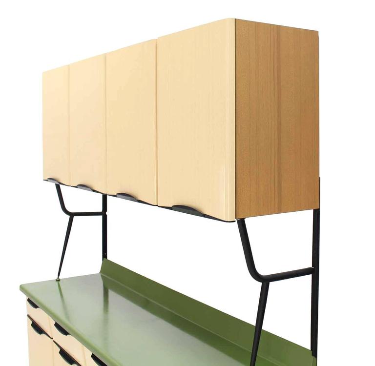 Mid-Century Italian Modern Kitchen Cabinet For Sale at 1stDibs