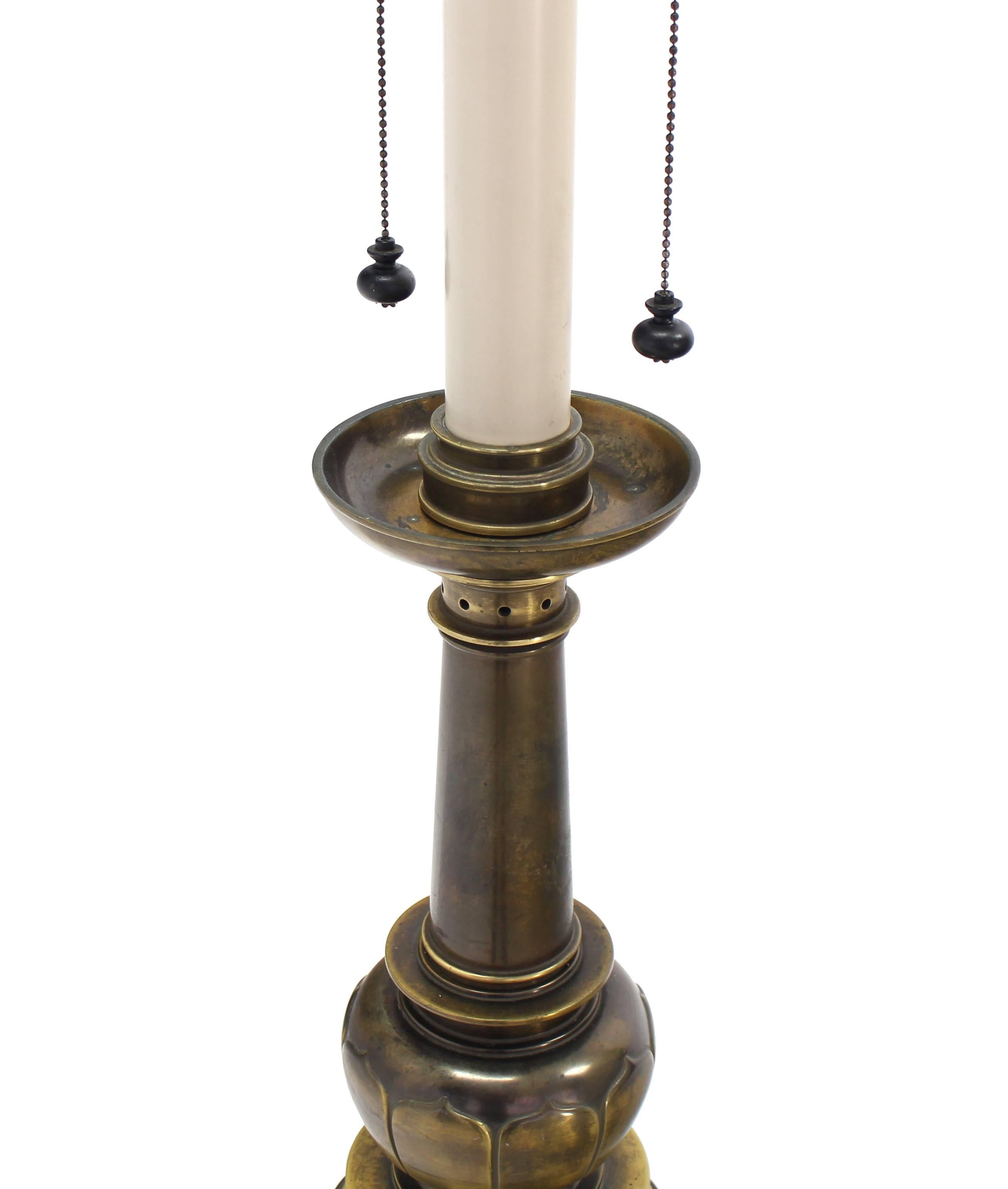 American Mid-Century Brass Lotus Motif Table Lamp For Sale