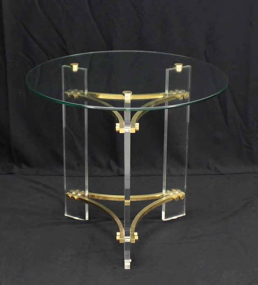 Mid-Century Modern Pair of Round Glass Brass and Lucite End Tables