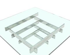 Table basse carrée en forme de pyramide avec plateau en verre épais et base en acier inoxydable