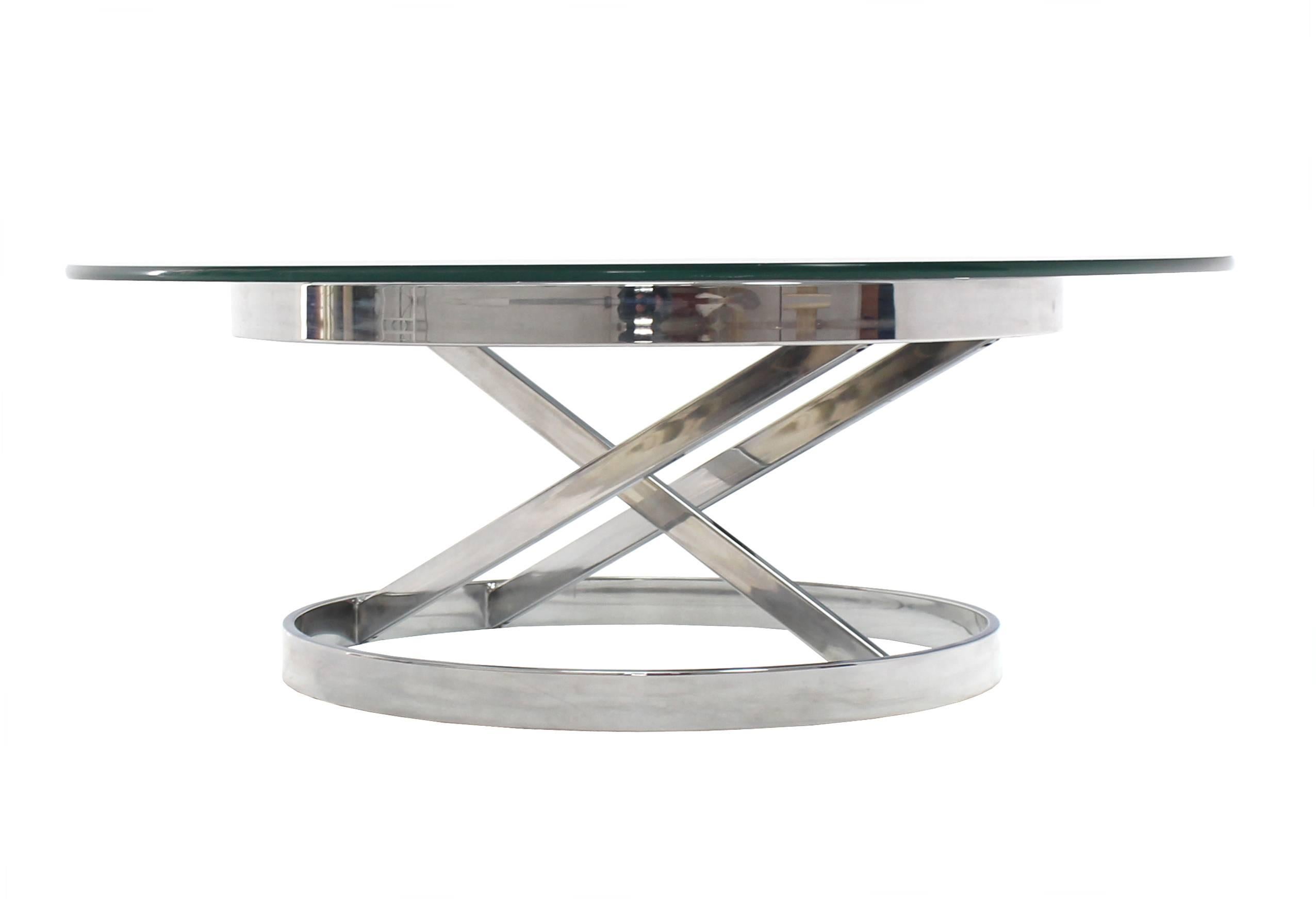 Chrome Base Glass Top Mid-Century Modern Coffee Table In Excellent Condition In Rockaway, NJ
