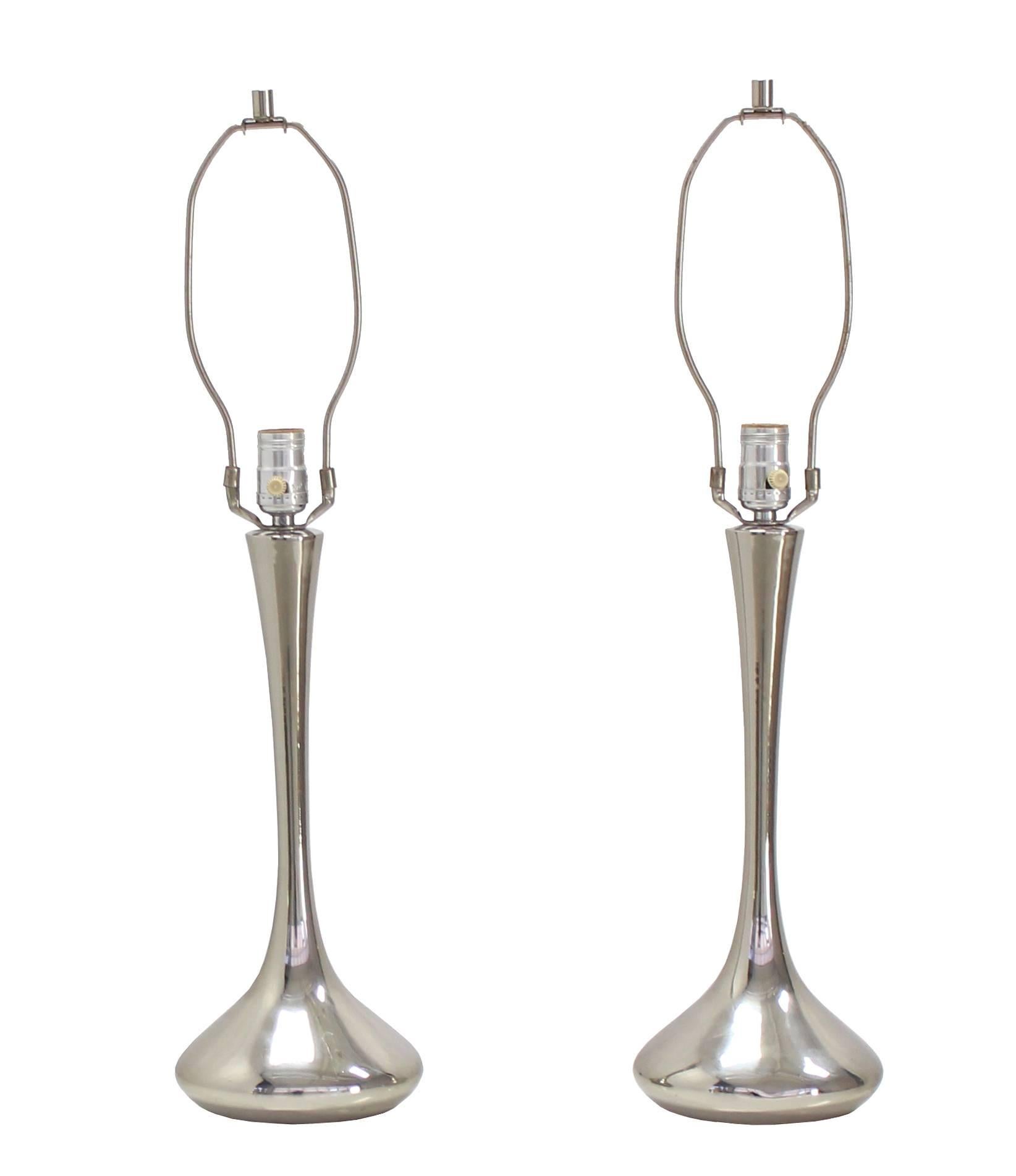 Pair of Chrome Mid-Century Modern Table Lamps For Sale 1