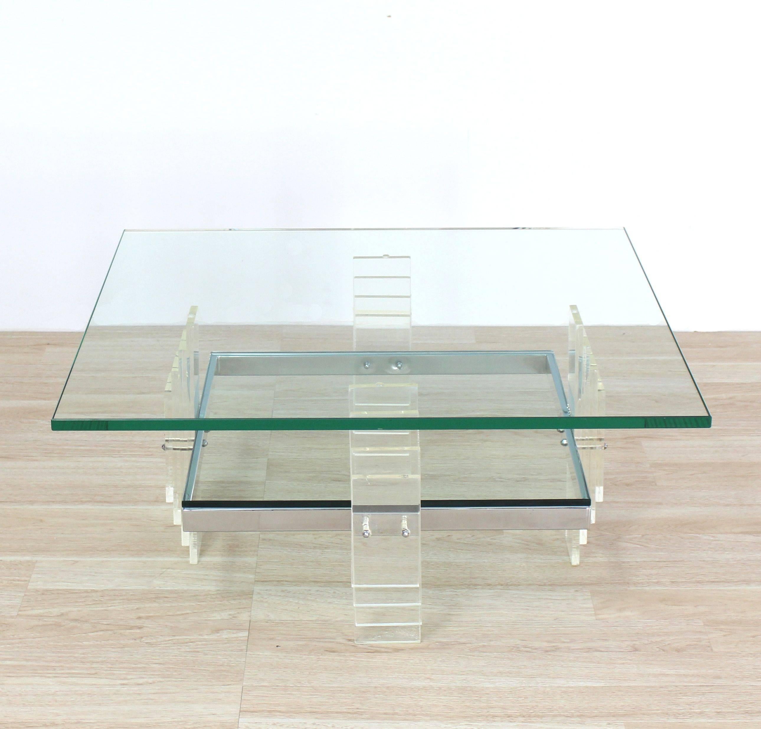 American Nice Large Lucite and Glass Square Coffee Table For Sale