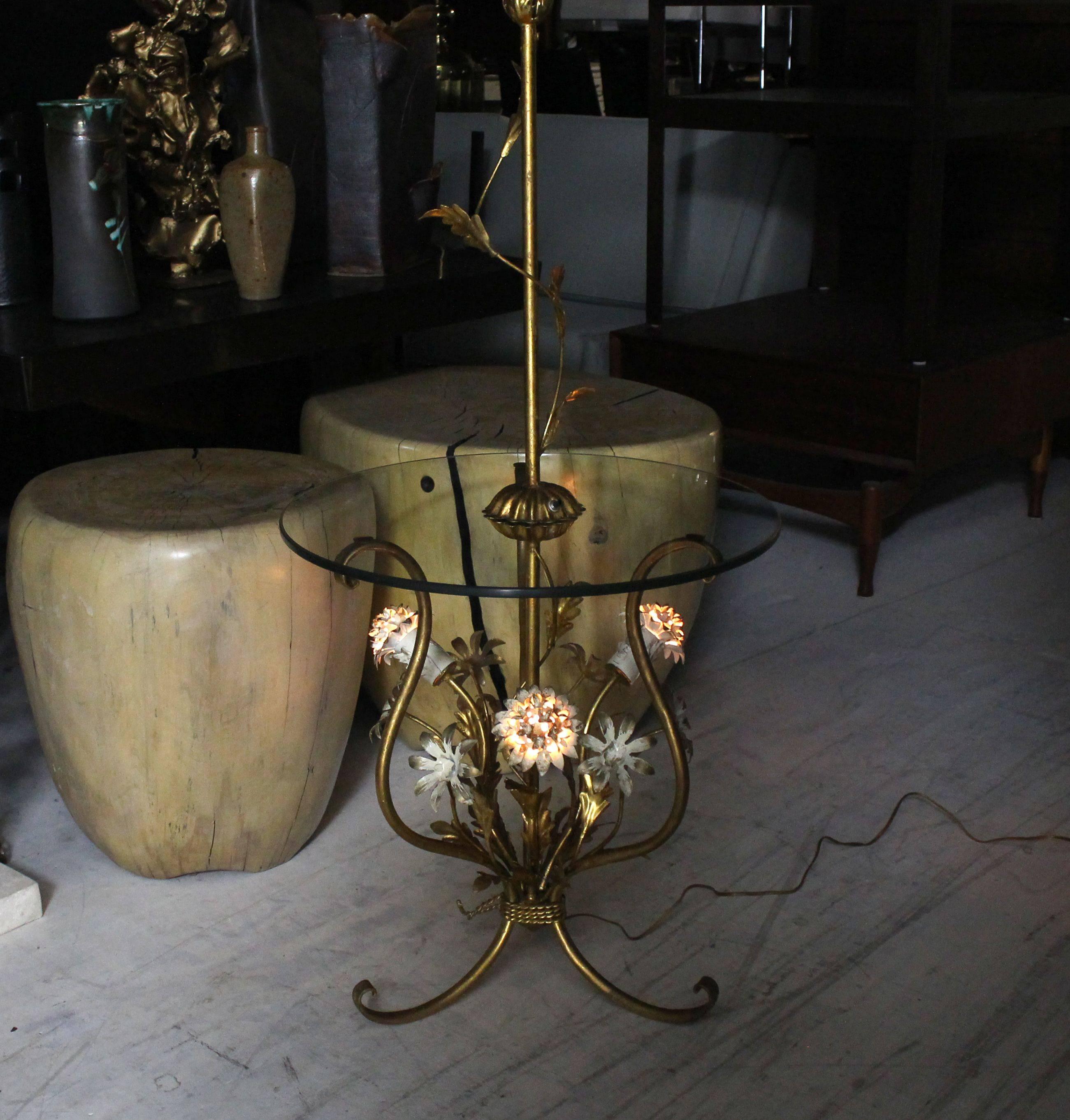 Mid-Century Modern Decorative Gilt Metal Floor Side Table Lamp For Sale