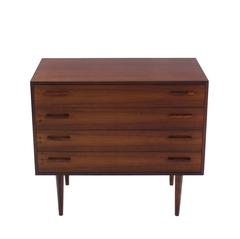 Nice Four Drawers Mid-Century Modern Rosewood Bachelor Chest