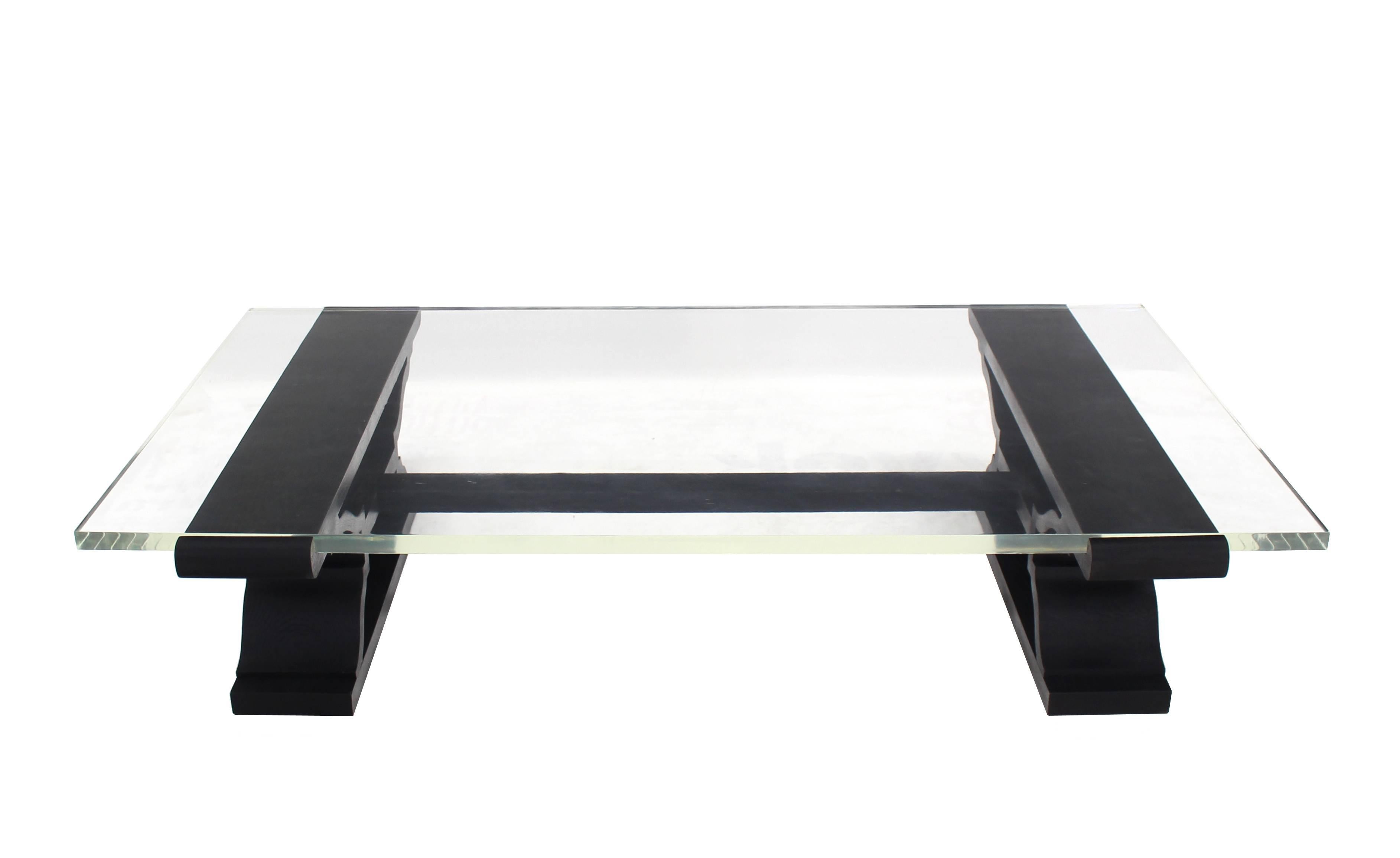 Very nice Mid-Century Modern 43x72" rectangle coffee table with 1.5" lucite table top.