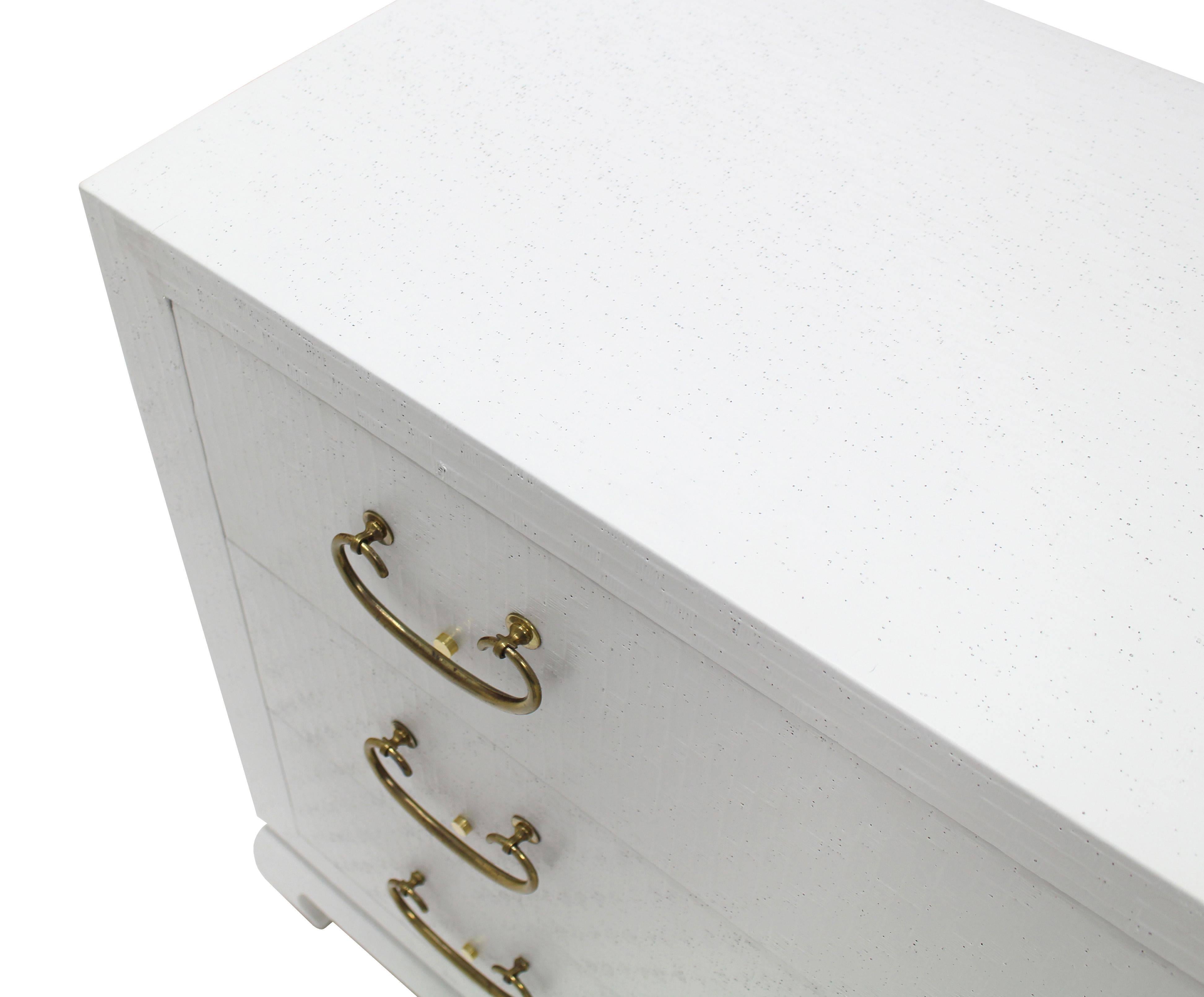 Very nice Mid-Century Modern white lacquer three drawers bachelor chest.