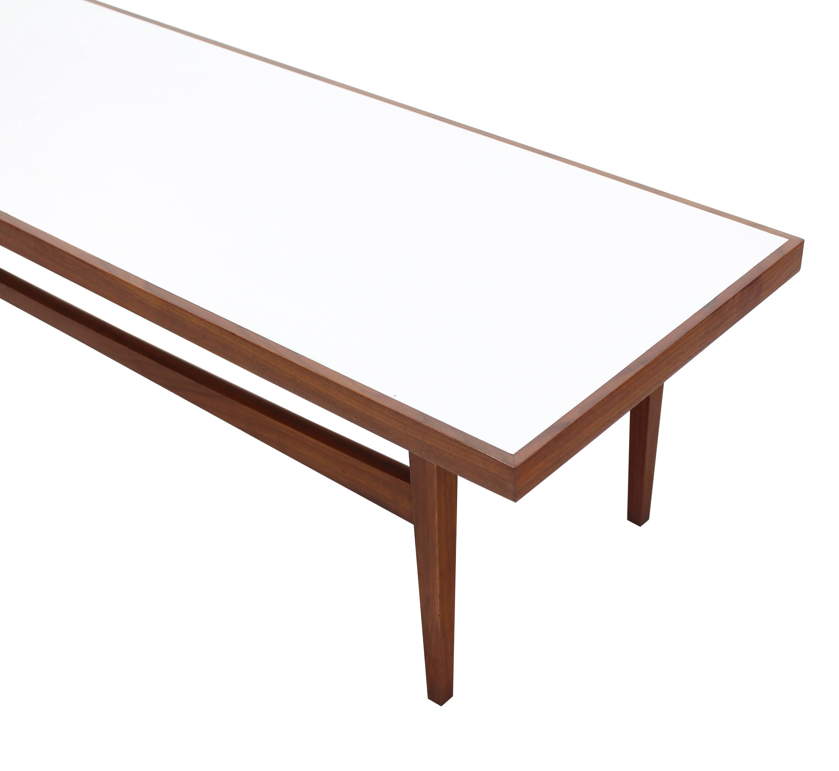 Mid-Century Modern Walnut Long Rectangular Coffee Table For Sale