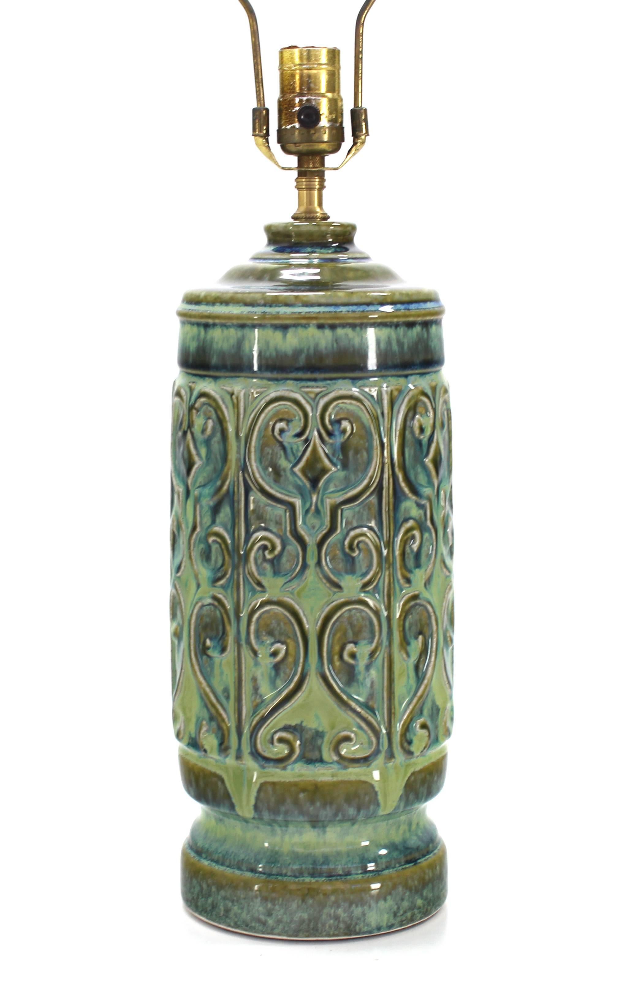 Mid-Century Modern Lampe de table en poterie d'art en vente