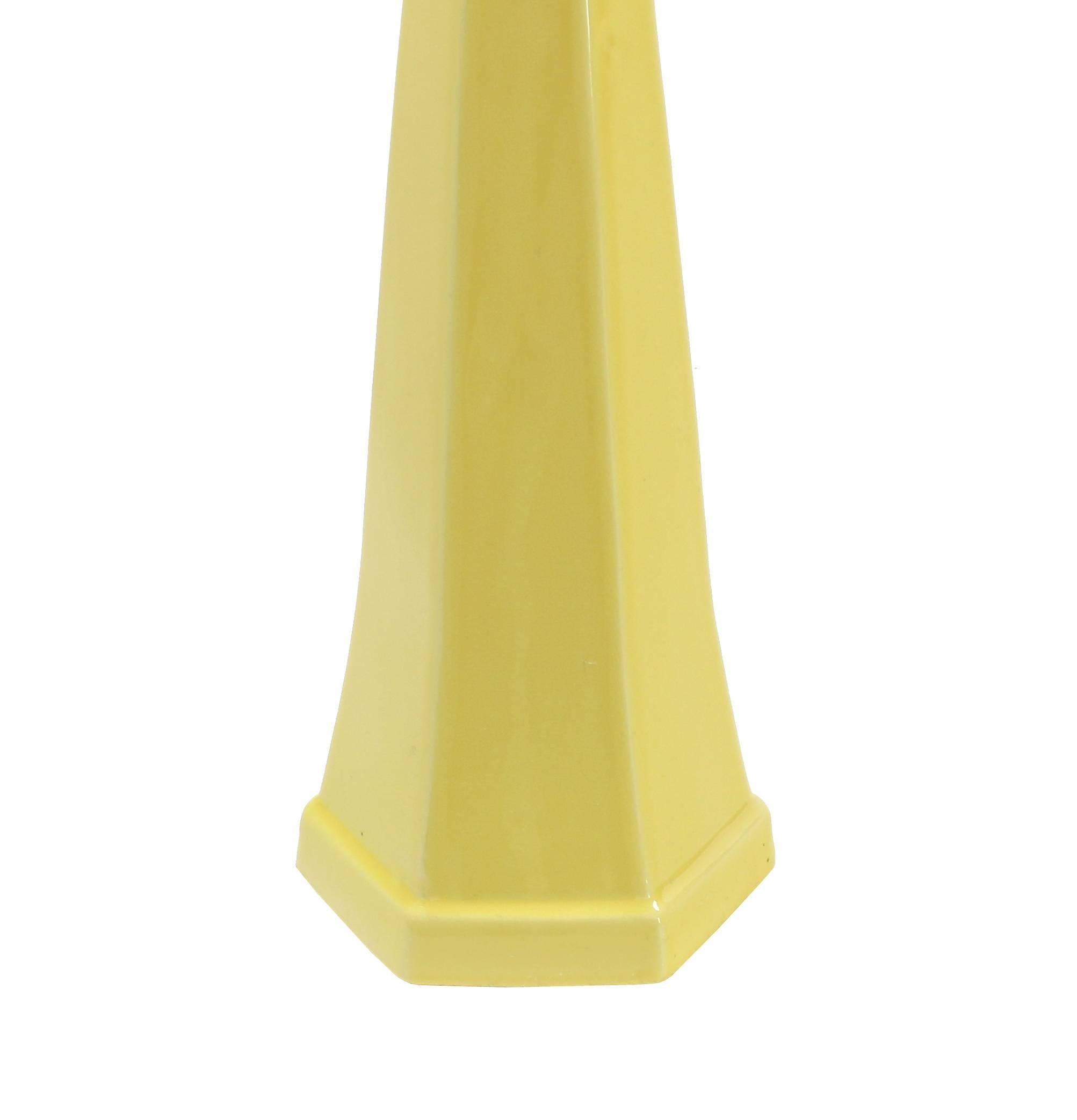 American Hexagon Vase Shape Yellow Glaze Pottery Table Lamp For Sale