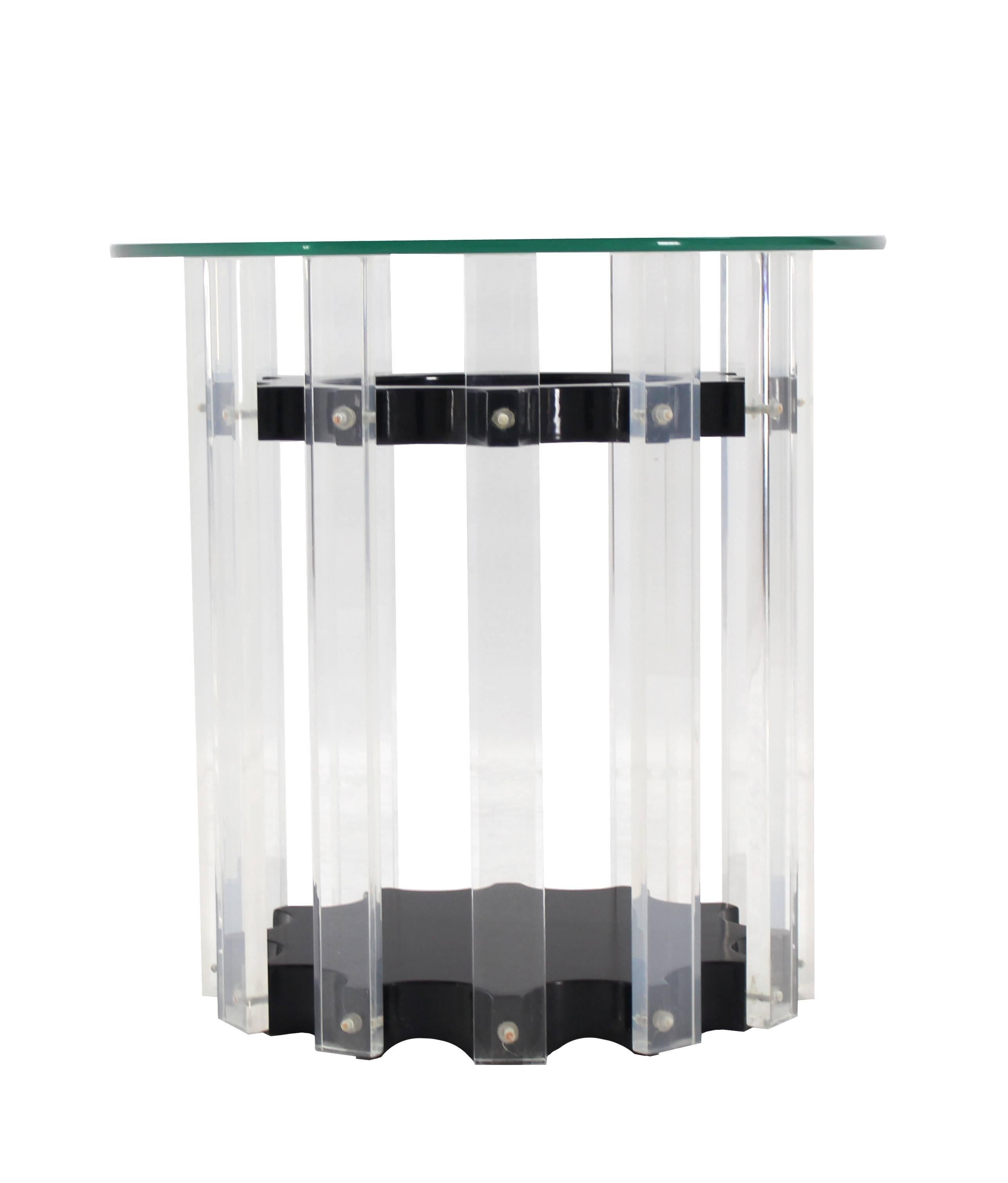 20th Century Lucite Base Round Side Table For Sale