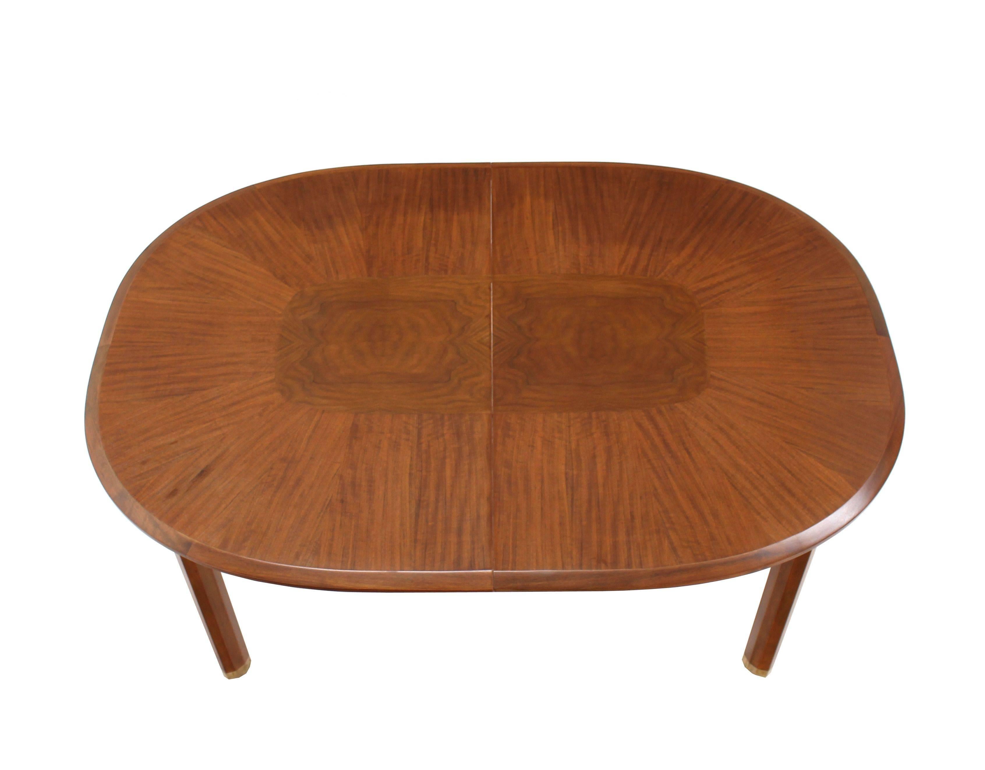 American Edmond Spence Dining Table with Two Leaves For Sale