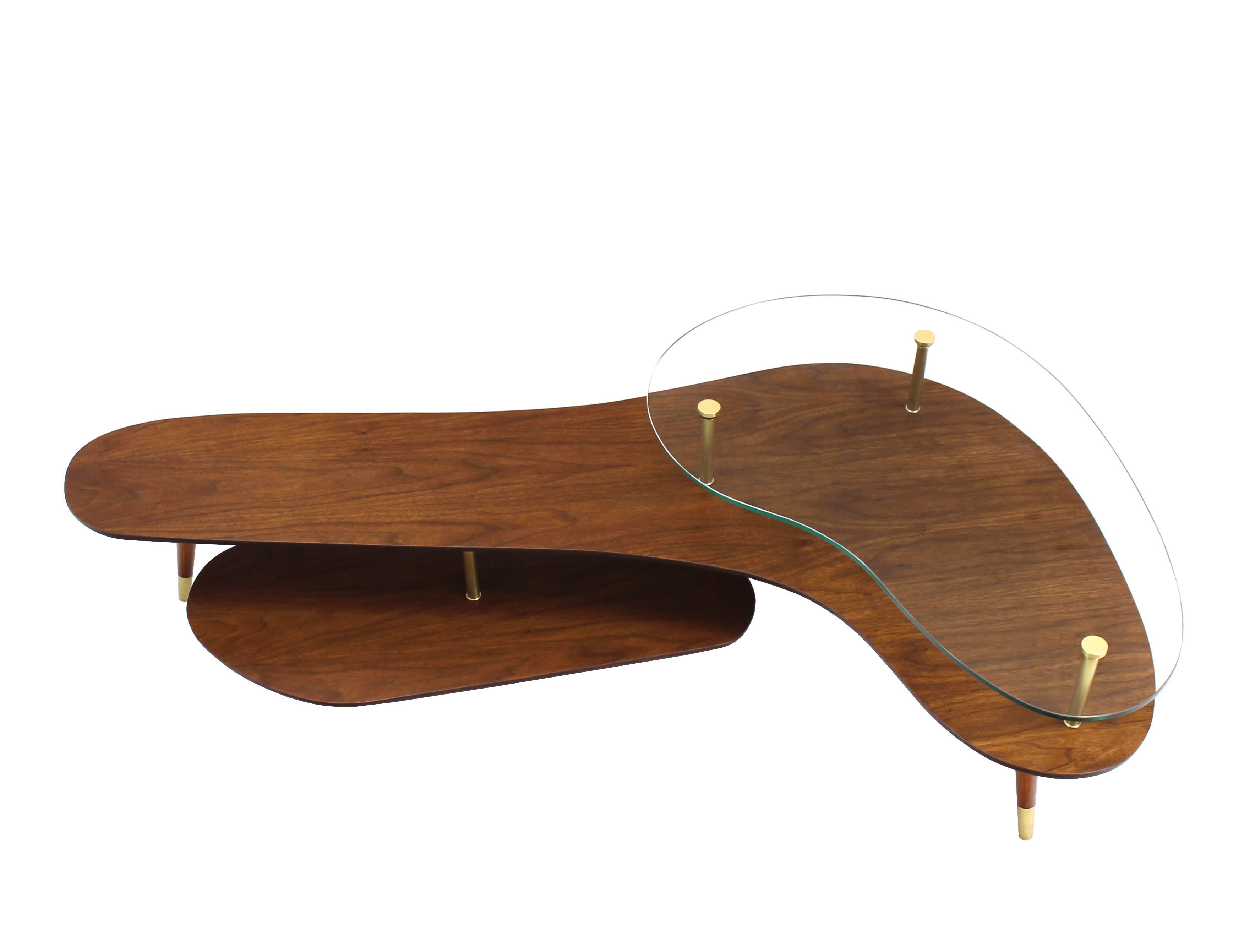Very nice Mid-Century Modern walnut boomerang shape glass top coffee table.