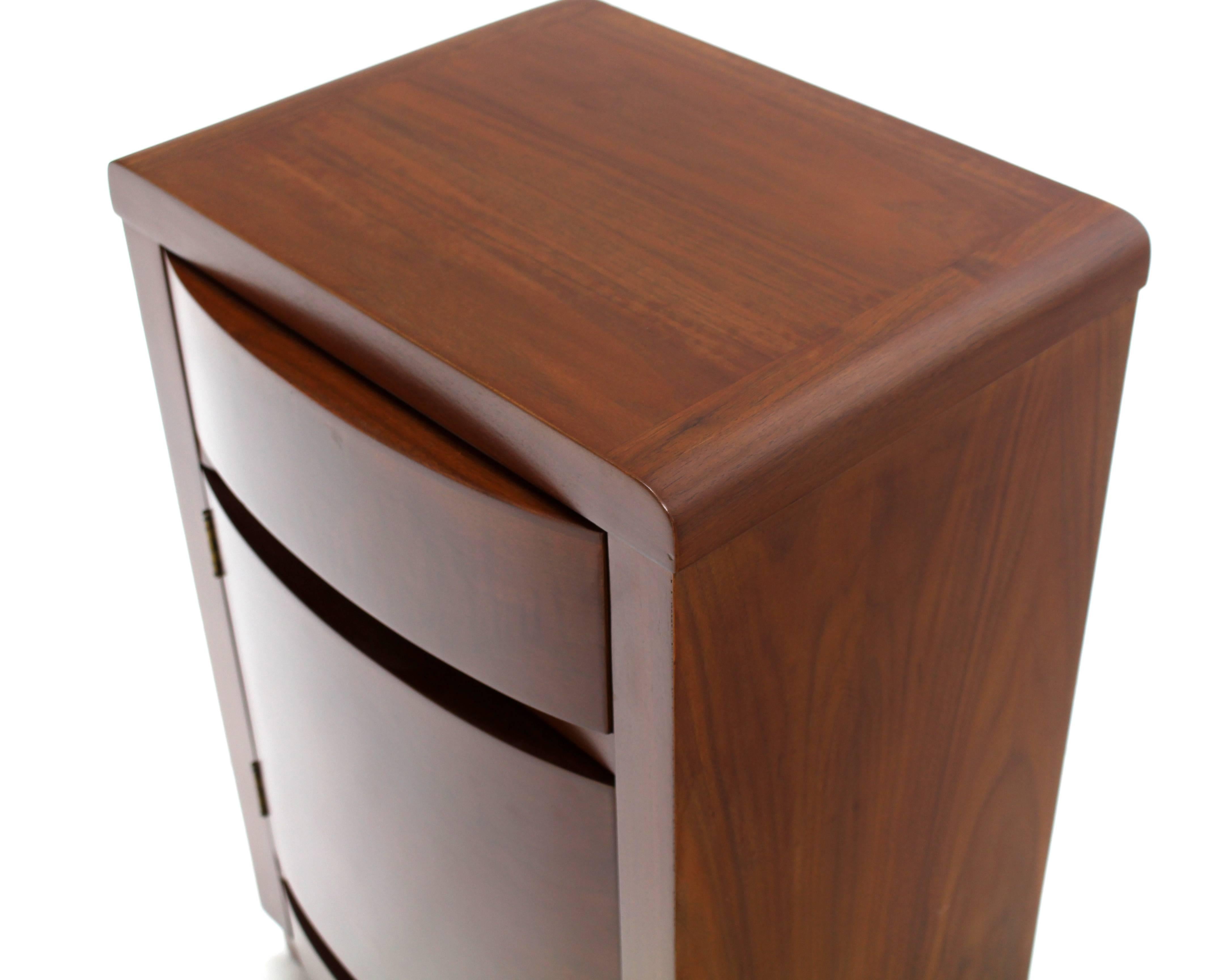 Pair of Art Deco Walnut End Tables Nightstands 1