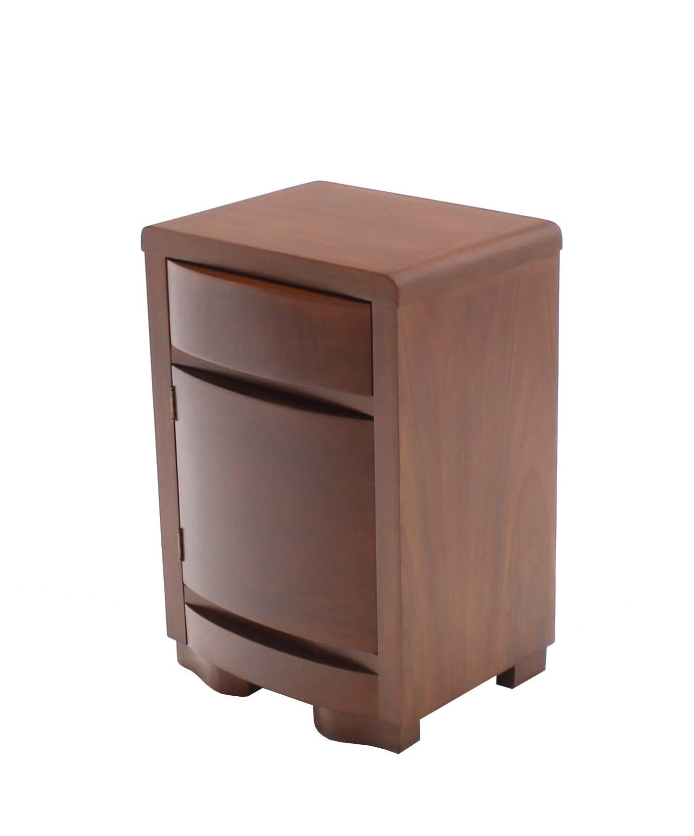 Pair of Art Deco Walnut End Tables Nightstands 4
