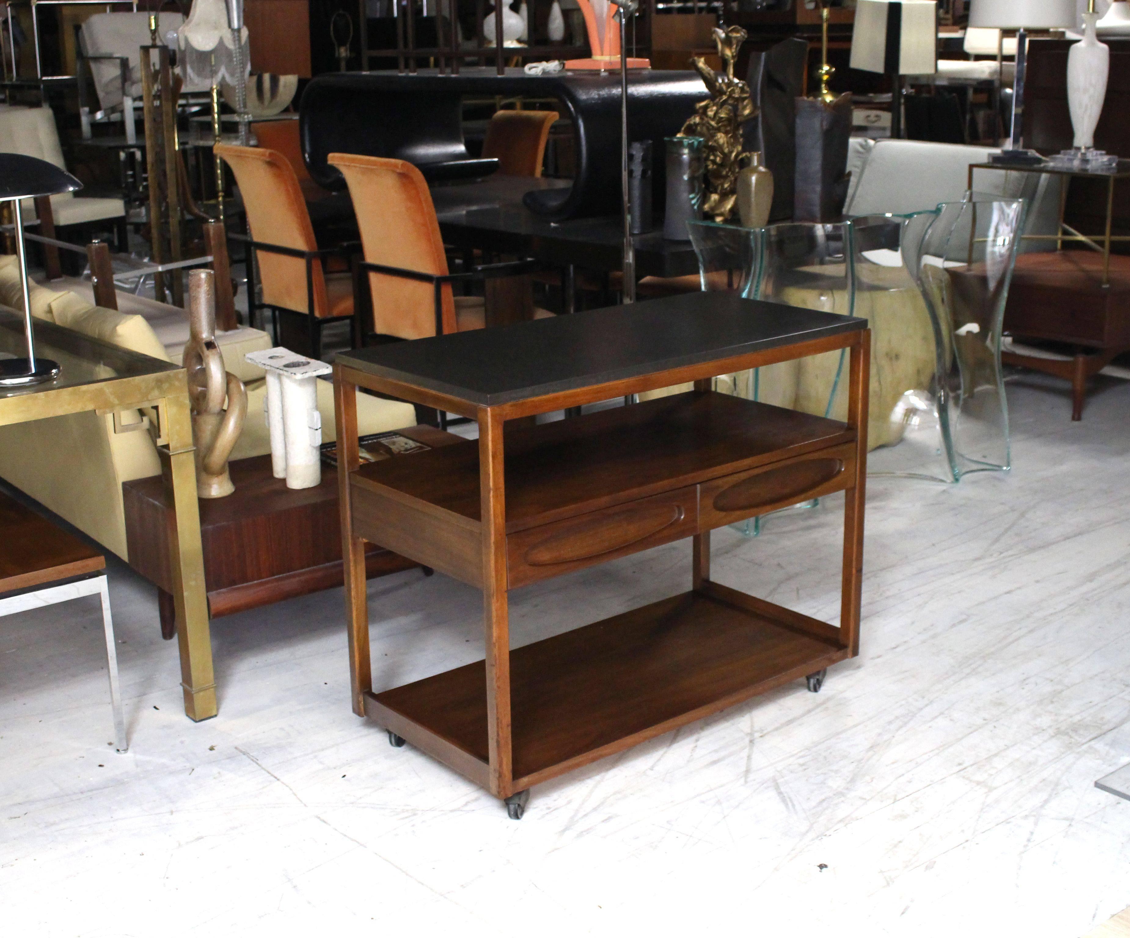 Very nice Mid-Century Modern server on wheels.