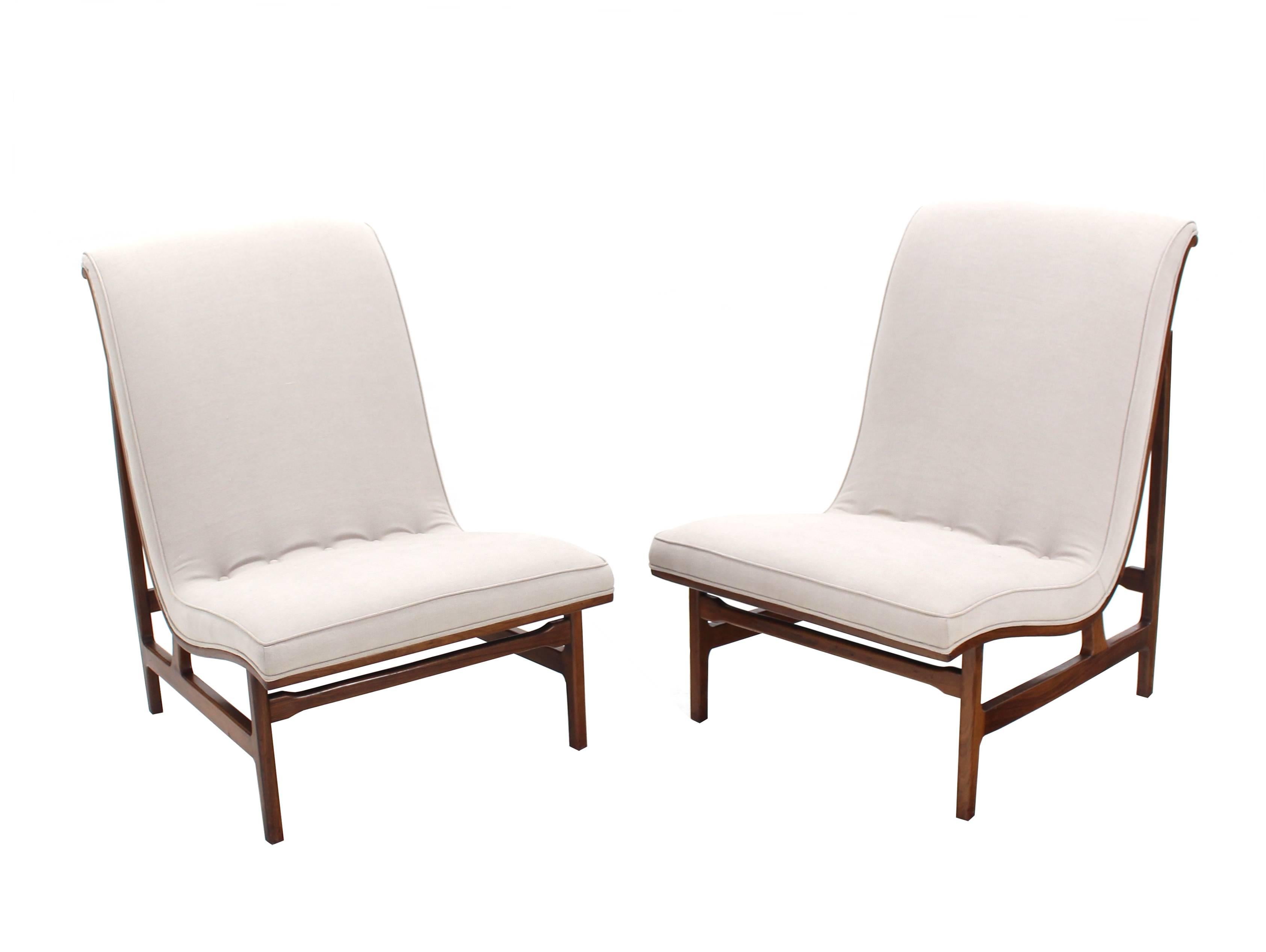 Pair of very nice Mid-Century modern chairs with new upholstery.